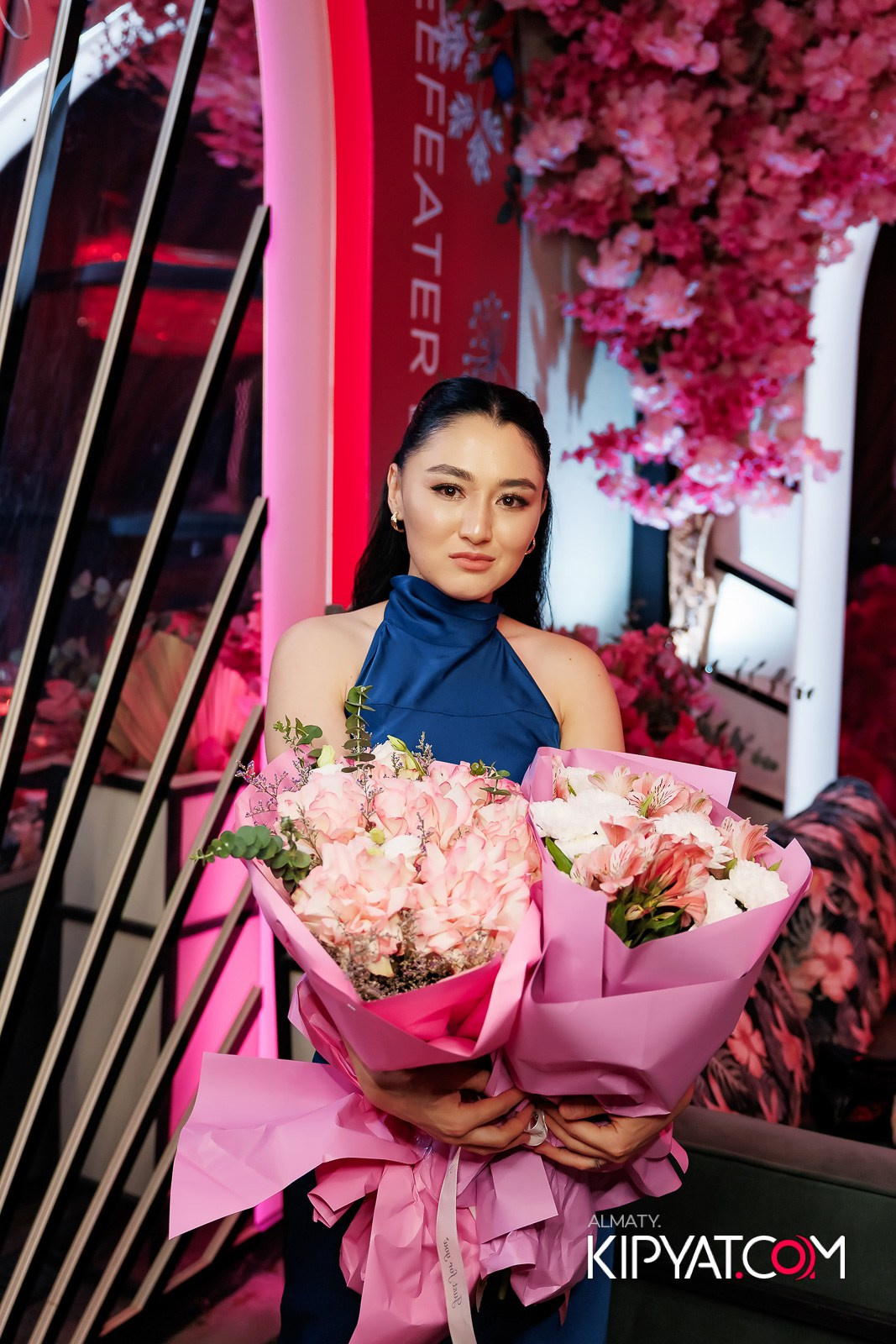 ЗАЯ, НА БИС. КИПЯТКОМ АЛМАТЫ!