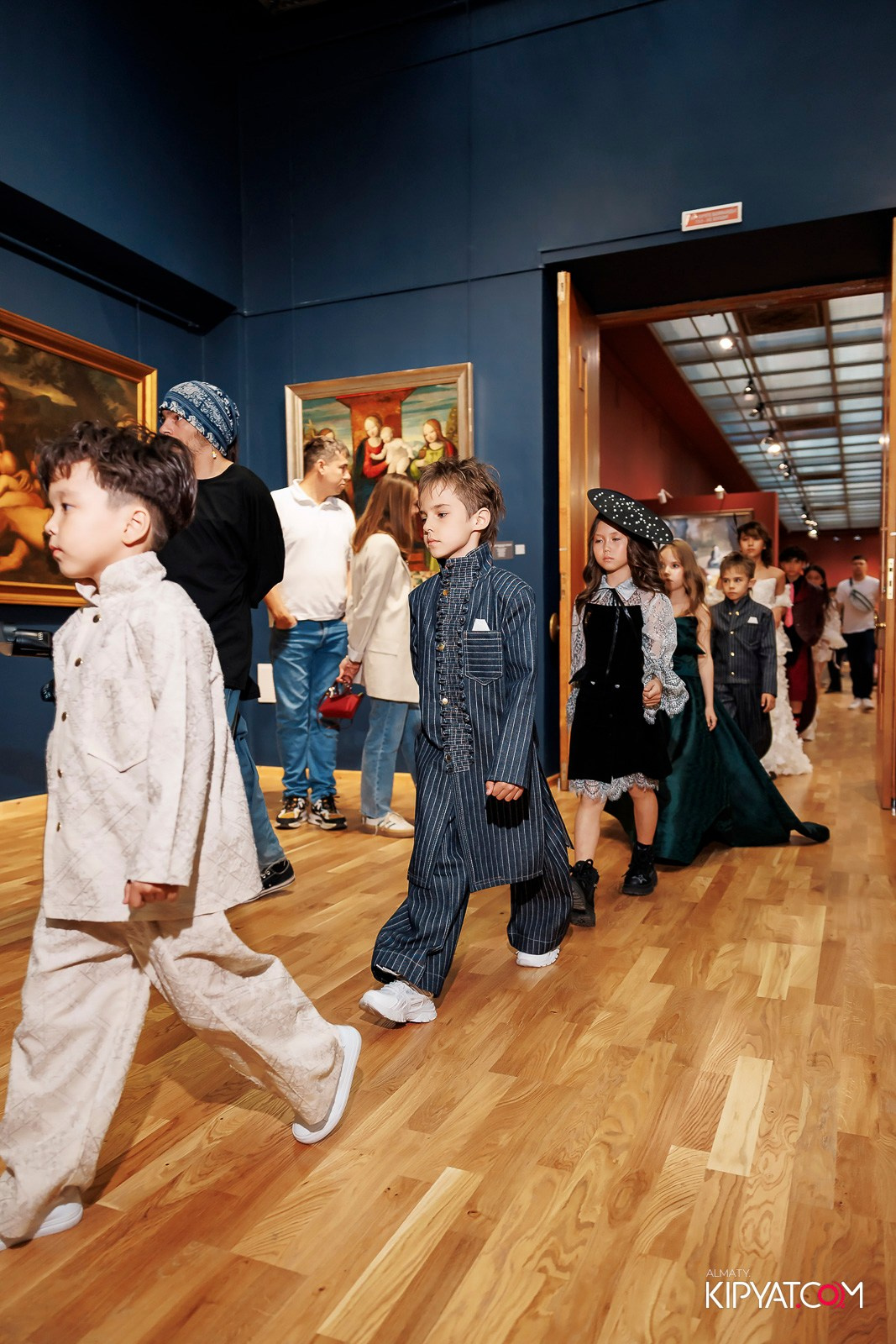JUNIOR MODELS SHOW. ПЕРФОМАНС НОЧЬ В МУЗЕЕ. КИПЯТКОМ АЛМАТЫ! Фотосъемка мероприятий в Алматы