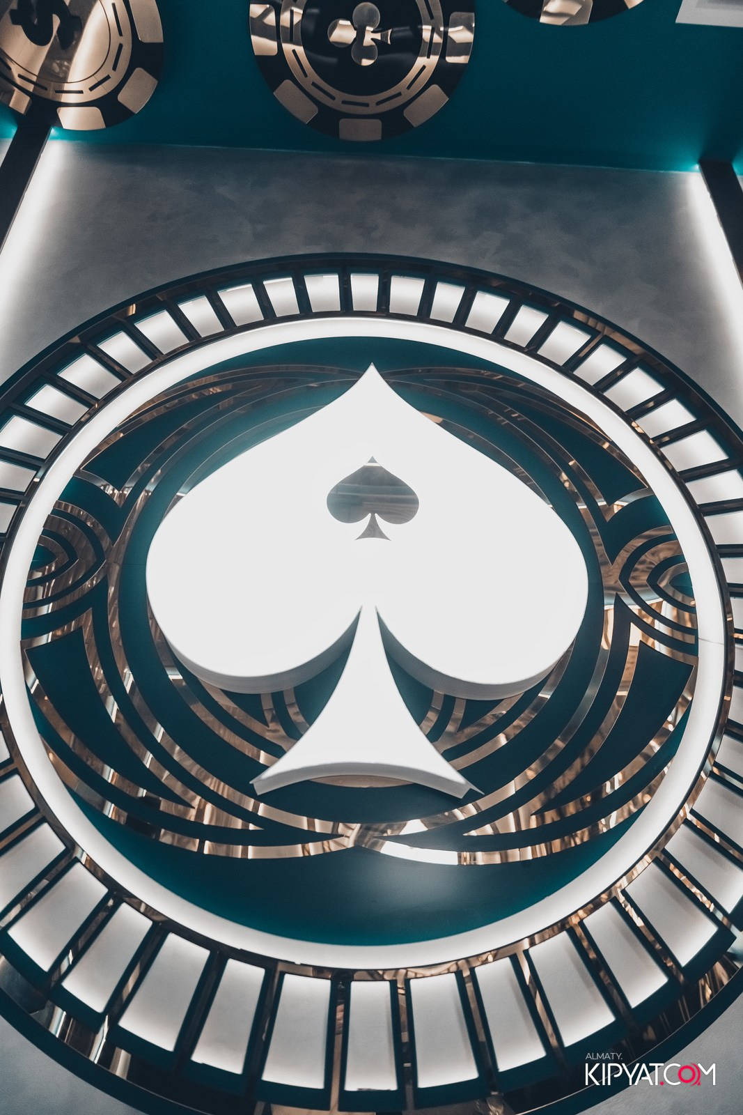 MOOD KARAOKE & TERRACE. КИПЯТКОМ АЛМАТЫ!