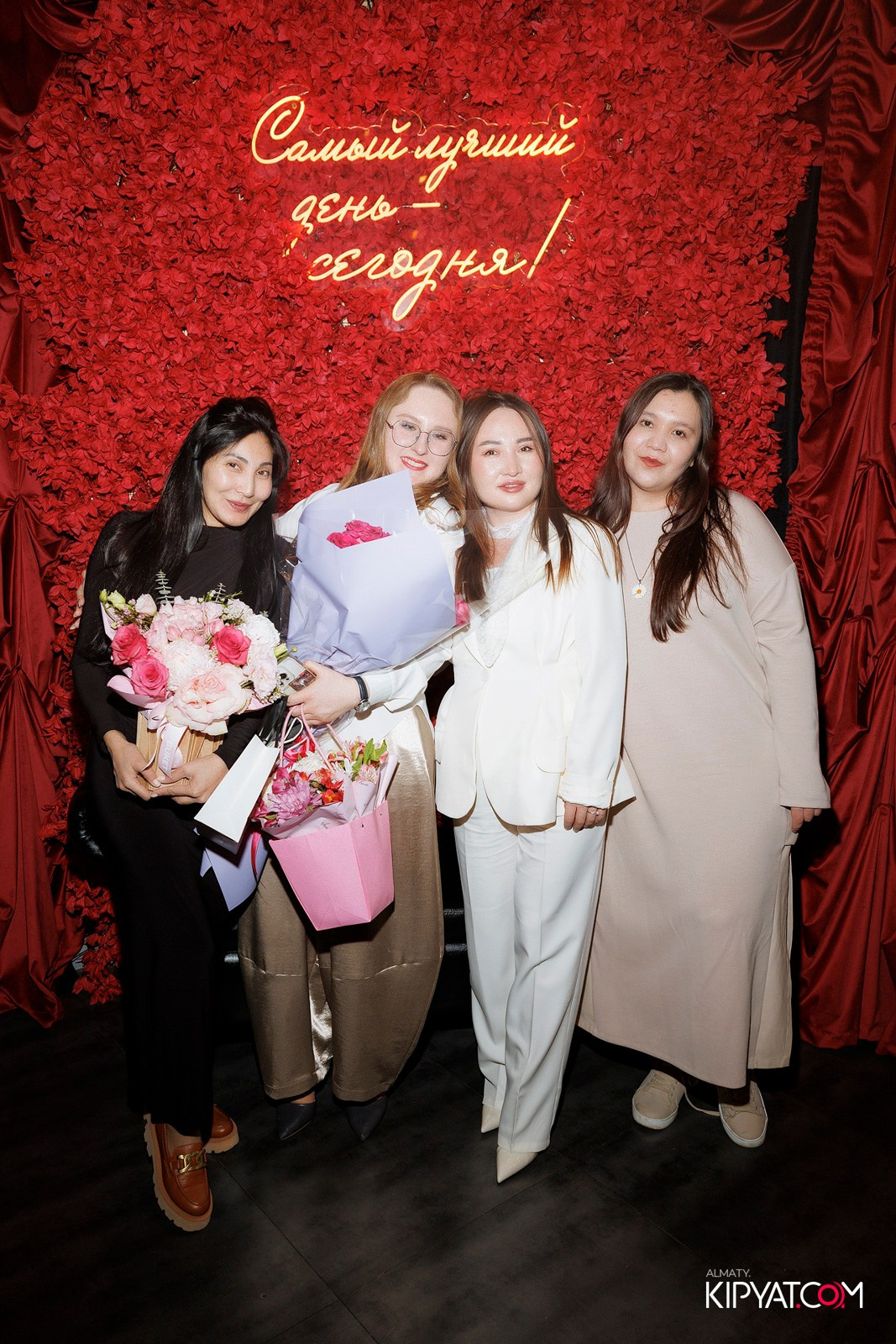 ДОРОГАЯ. Я НЕ ПИЛ. КИПЯТКОМ АЛМАТЫ! Фотосъемка мероприятий в Алматы