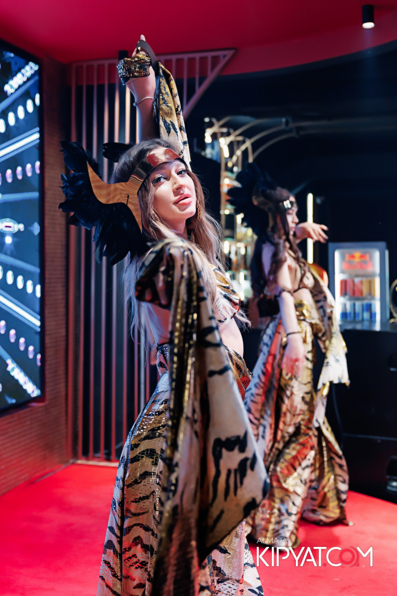 ЗАЯ НА БИС!. КИПЯТКОМ АЛМАТЫ!