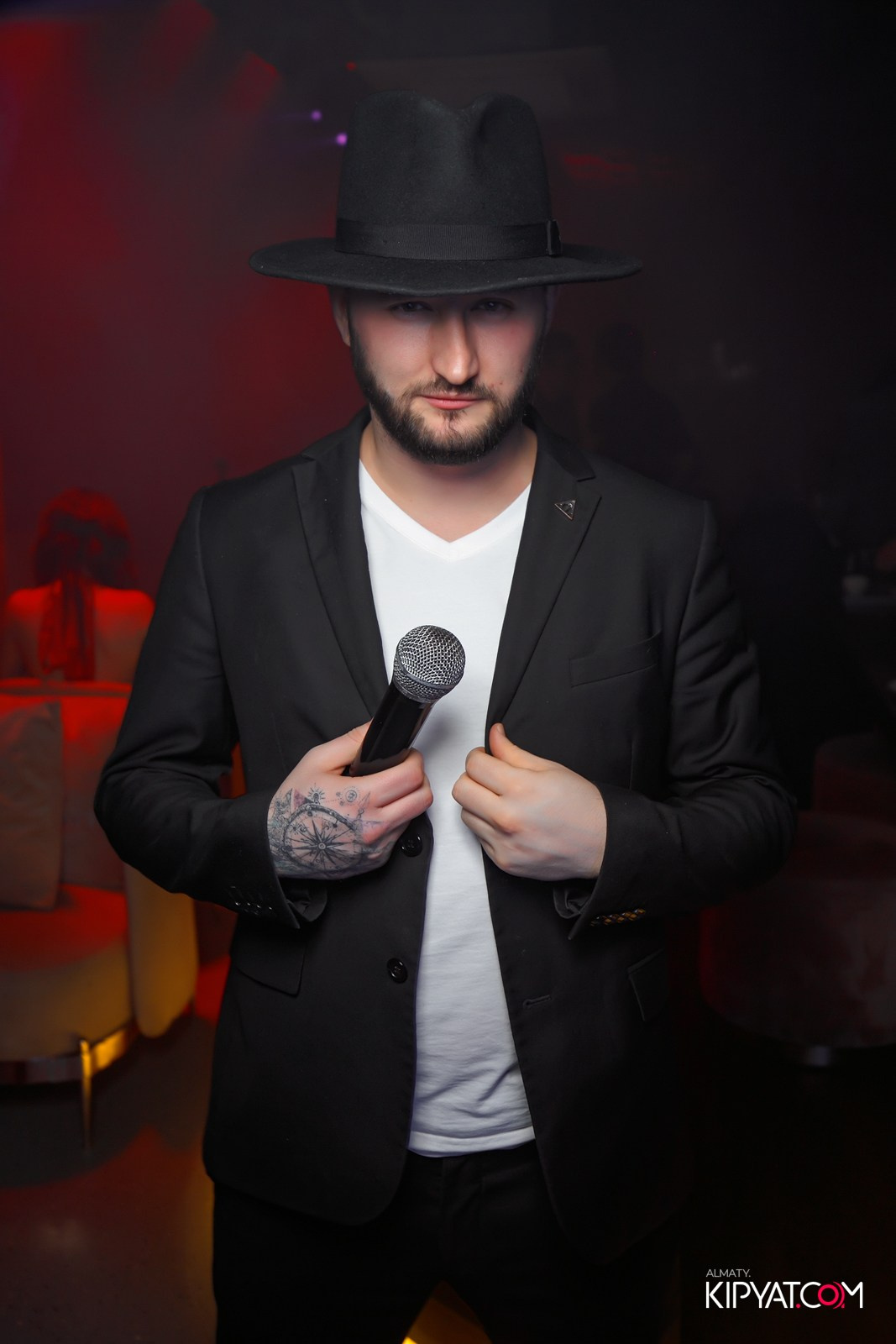 LAUREATE KARAOKE HALL. КИПЯТКОМ АЛМАТЫ!