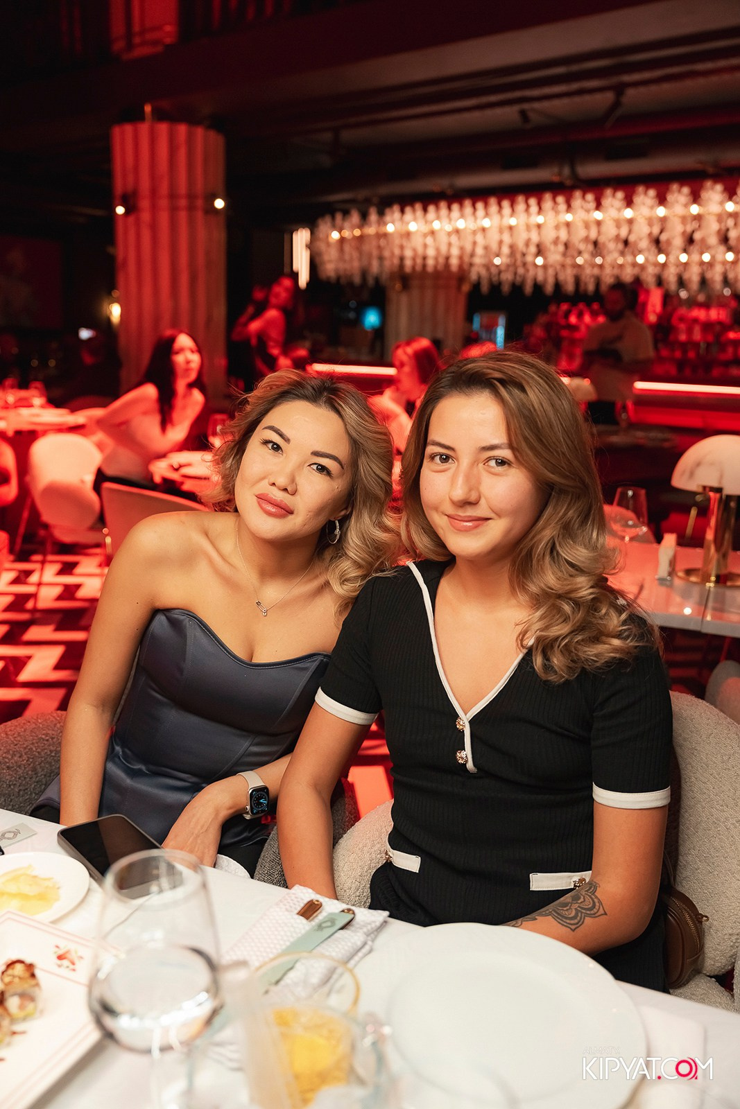 QUEEN. КИПЯТКОМ АЛМАТЫ!