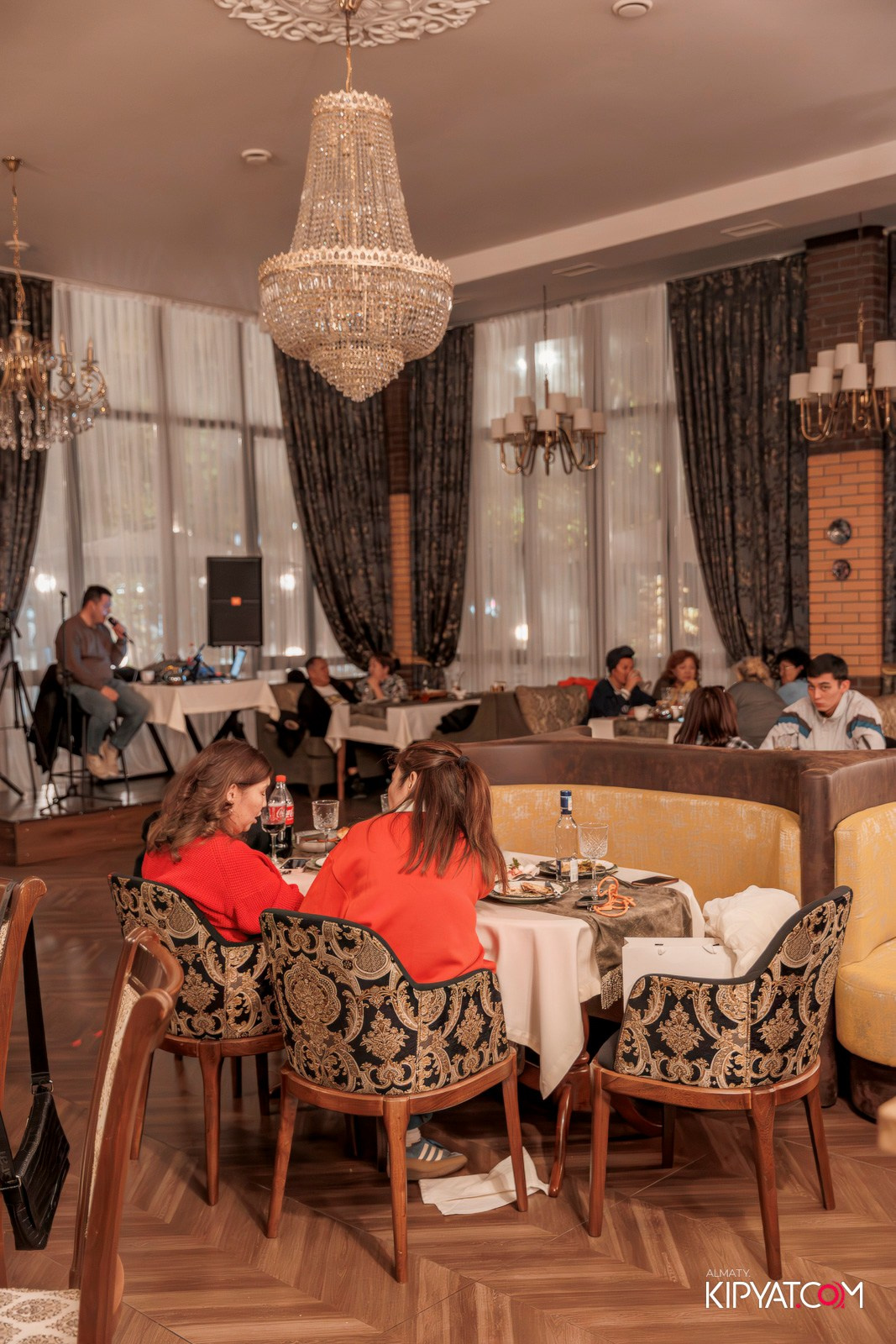 РЕСТОРАН ВЕСЕЛИДЗЕ НА ШАЛЯПИНА. КИПЯТКОМ АЛМАТЫ!