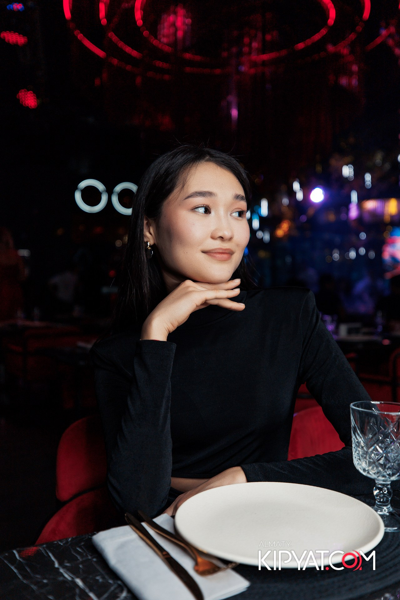 Friends bar & terrace. КИПЯТКОМ АЛМАТЫ! Фотосъемка мероприятий в Алматы