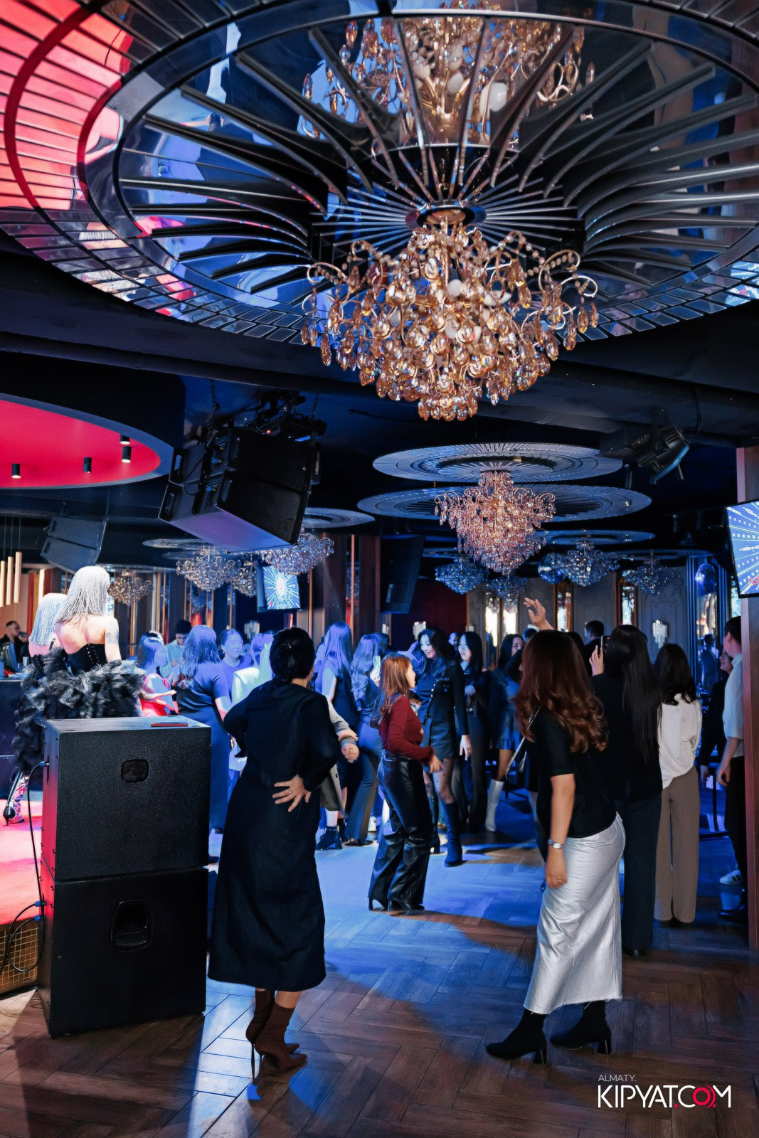 ЗАЯ, НА БИС. КИПЯТКОМ АЛМАТЫ!