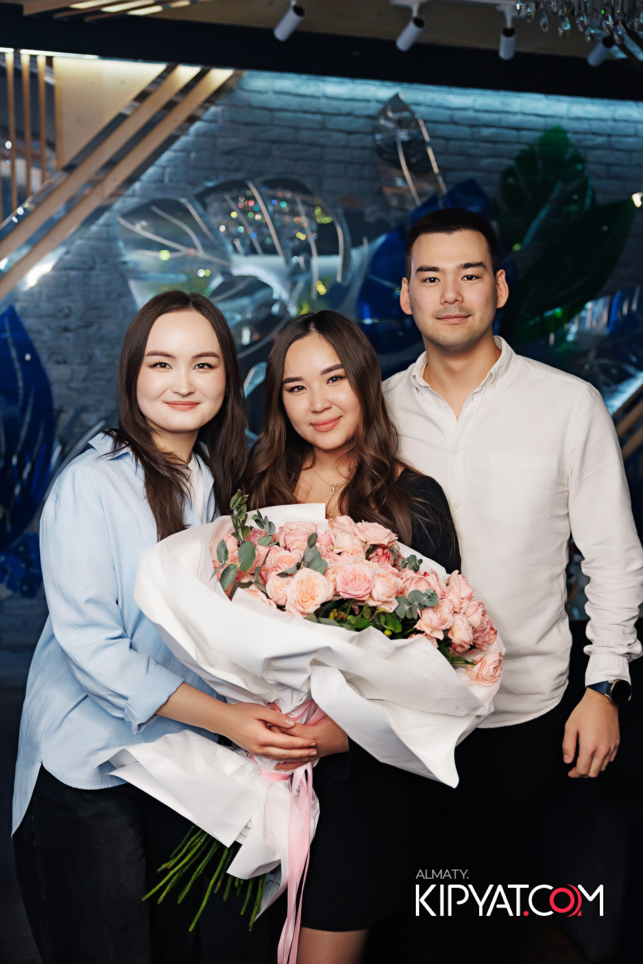 УХО И МЕДВЕДЬ НА ГАГАРИНА. КИПЯТКОМ АЛМАТЫ!