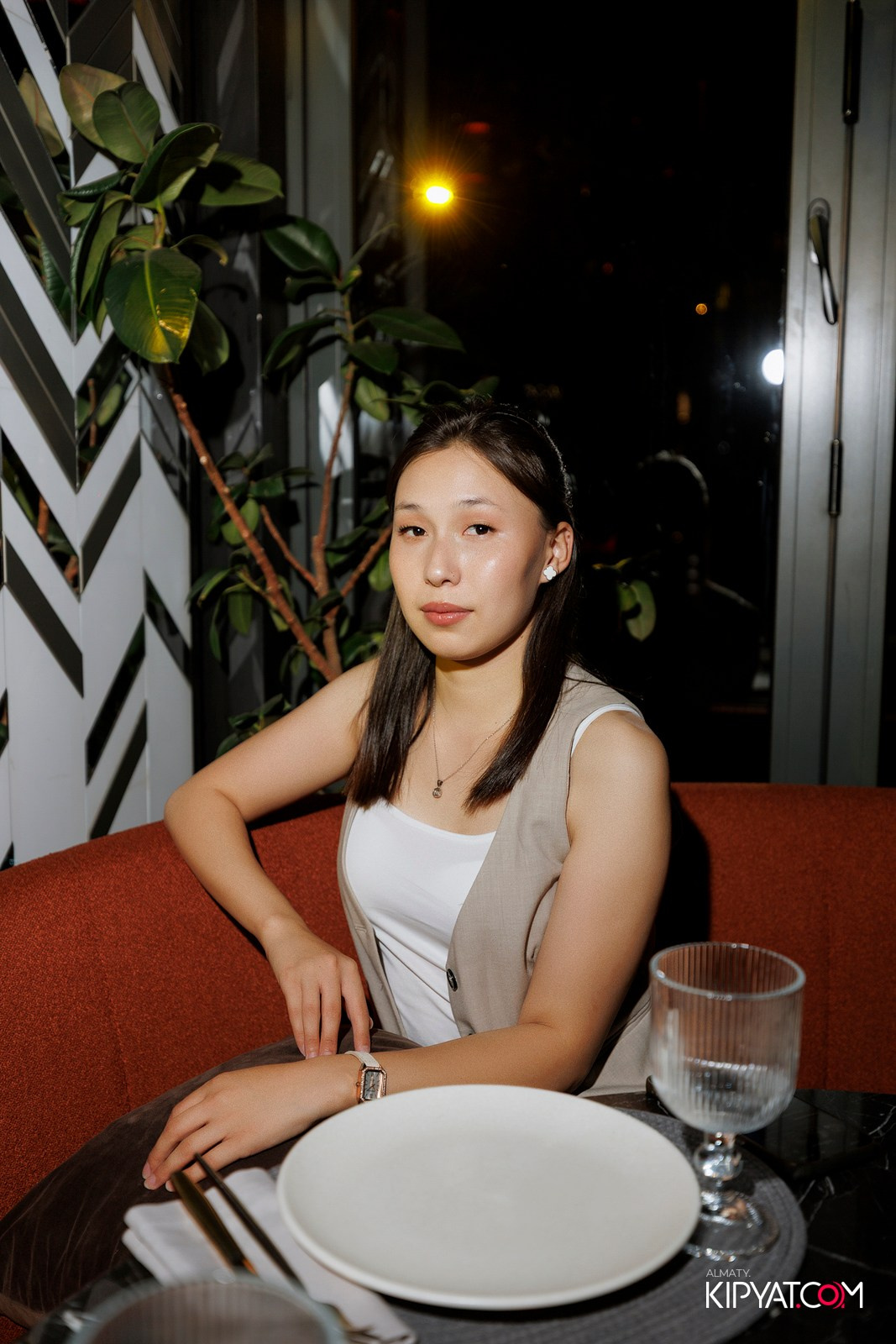 FRIENDS BAR & TERRACE. КИПЯТКОМ АЛМАТЫ! Фотосъемка мероприятий в Алматы
