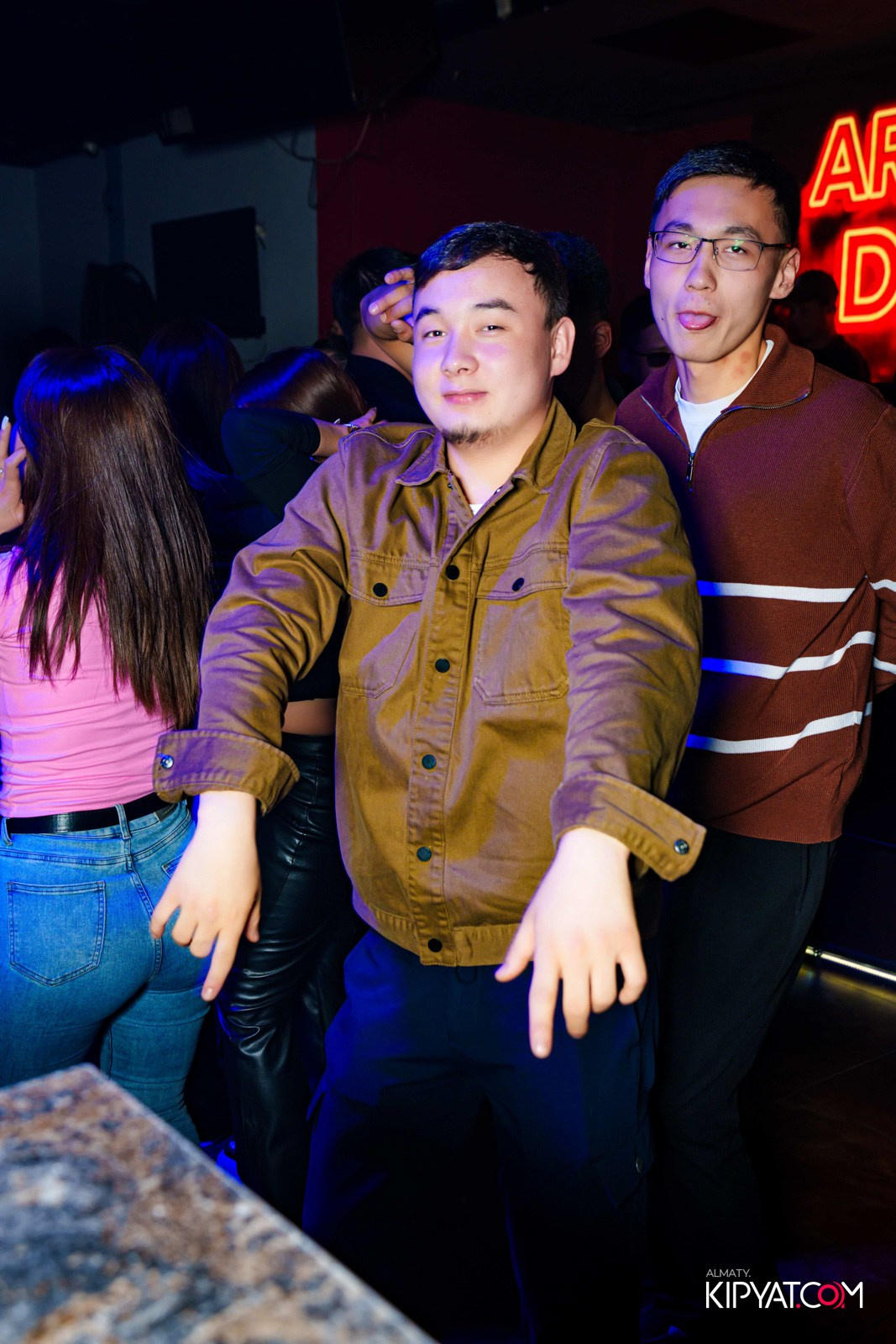 ARAGOSTA. КИПЯТКОМ АЛМАТЫ!