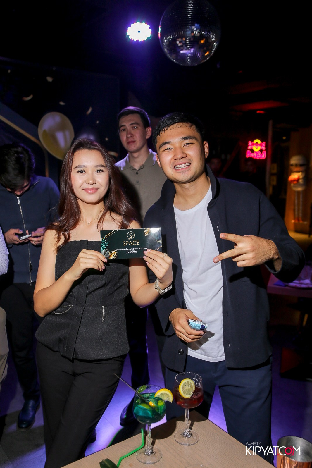 SPACE KARAOKE BAR. КИПЯТКОМ АЛМАТЫ!