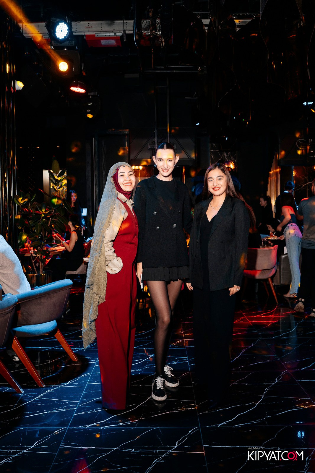 KARAOKE BATTLE В MOOD KARAOKE & TERRACE. КИПЯТКОМ АЛМАТЫ!