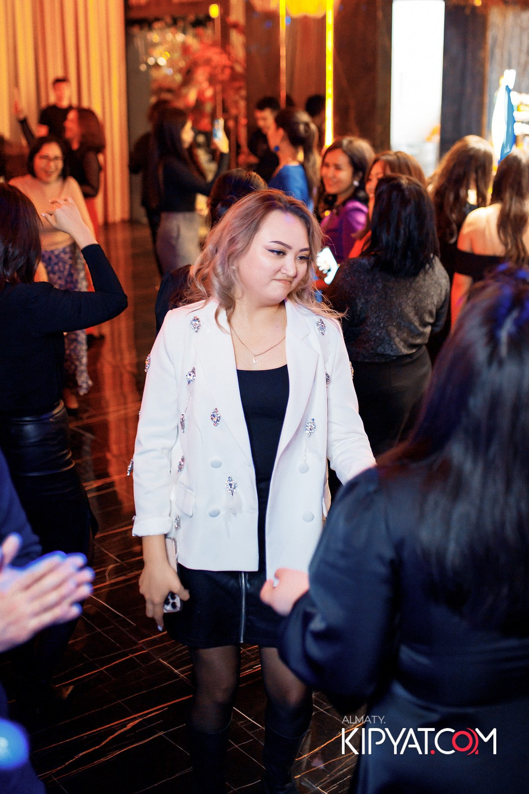 ПАНАЕХАЛИ НА ДОСТЫК. КИПЯТКОМ АЛМАТЫ!