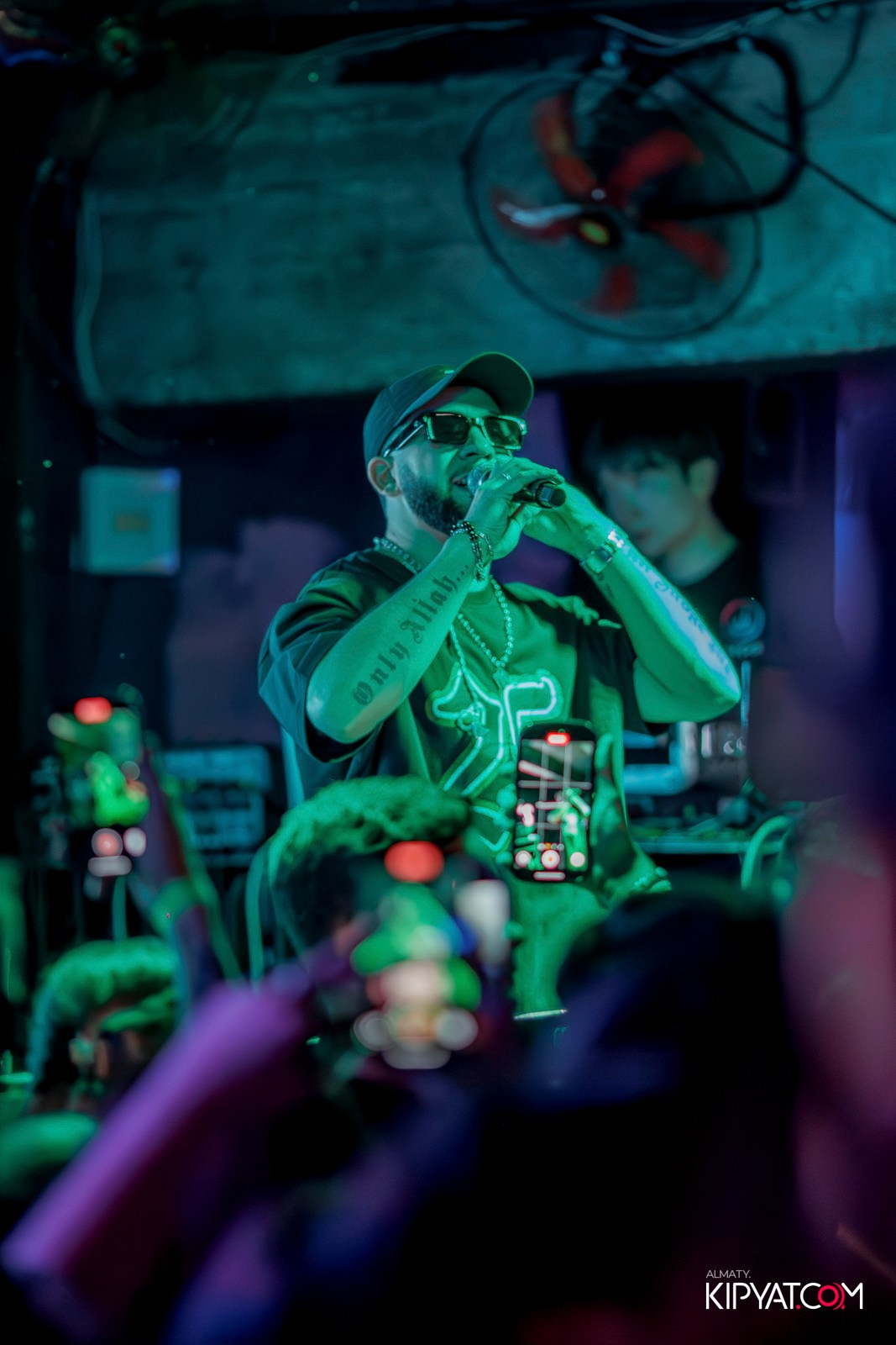 BHB. КИПЯТКОМ АЛМАТЫ!