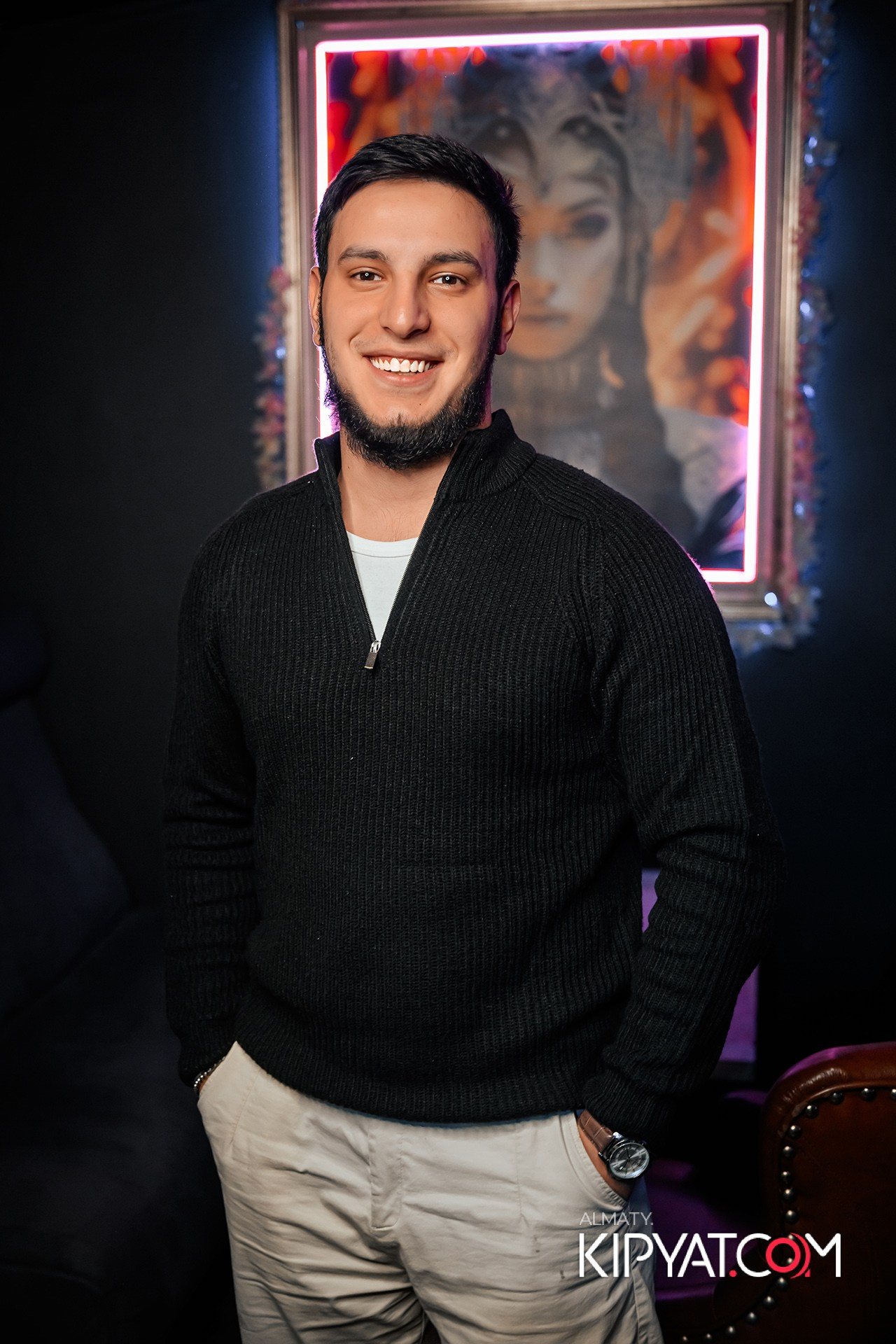 UYAT EMES BAR. КИПЯТКОМ АЛМАТЫ!