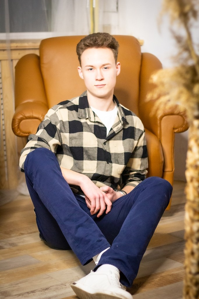 Школьники в студии. Фотограф Бурятия. Печать фотокниг