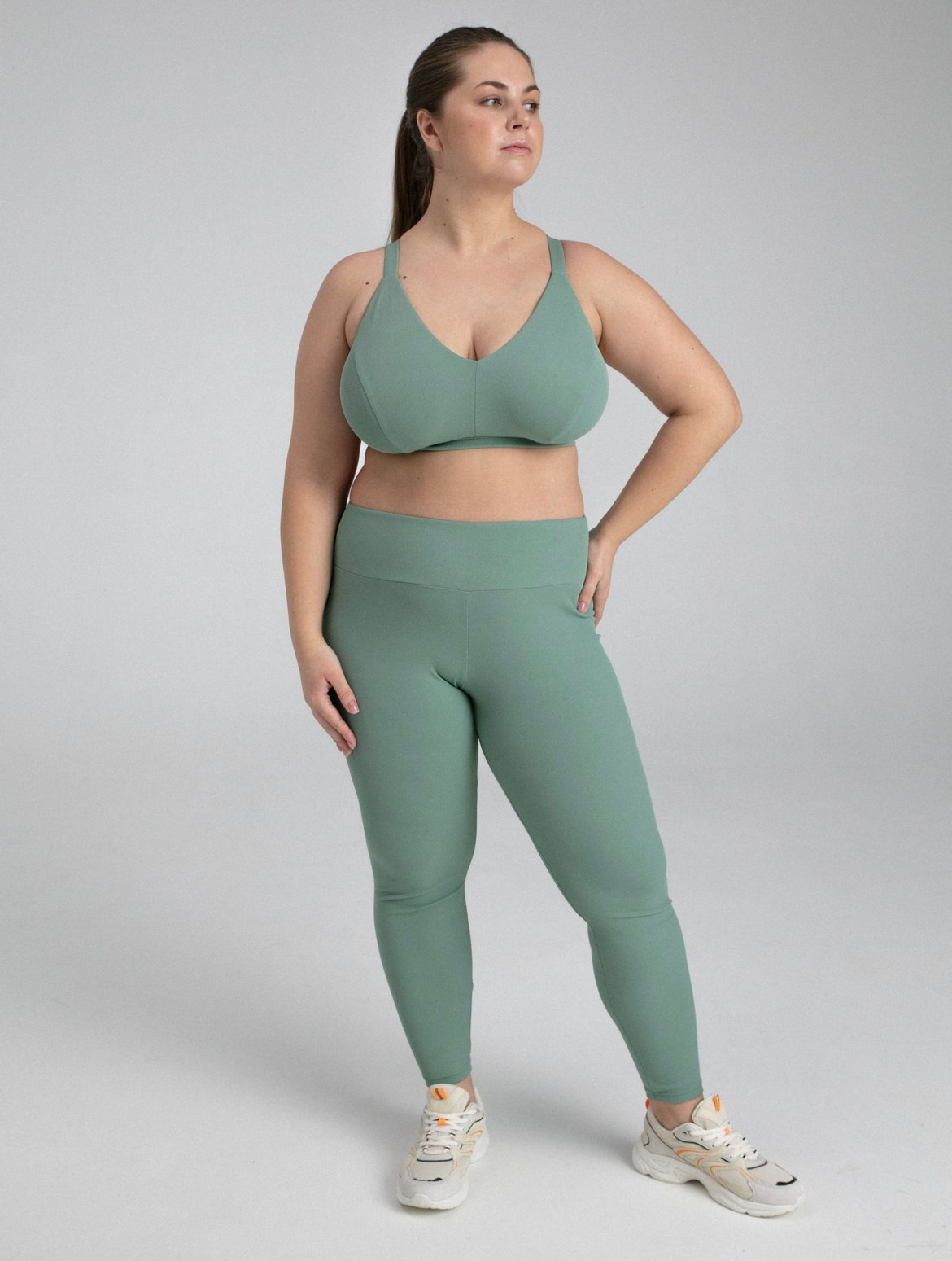 Кристина, 52-54 р-р, 170 см. KED Production — продакшн из СПб. Создаём фото, видео и контент, который помогает брендам и селлерам продавать больше