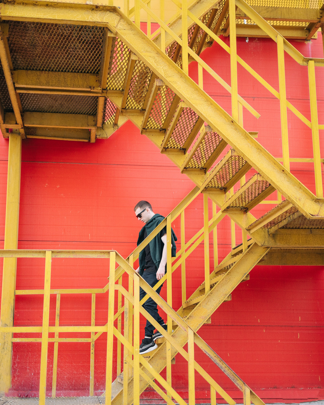 Мужская прогулочная съемка (Олег). Фотография