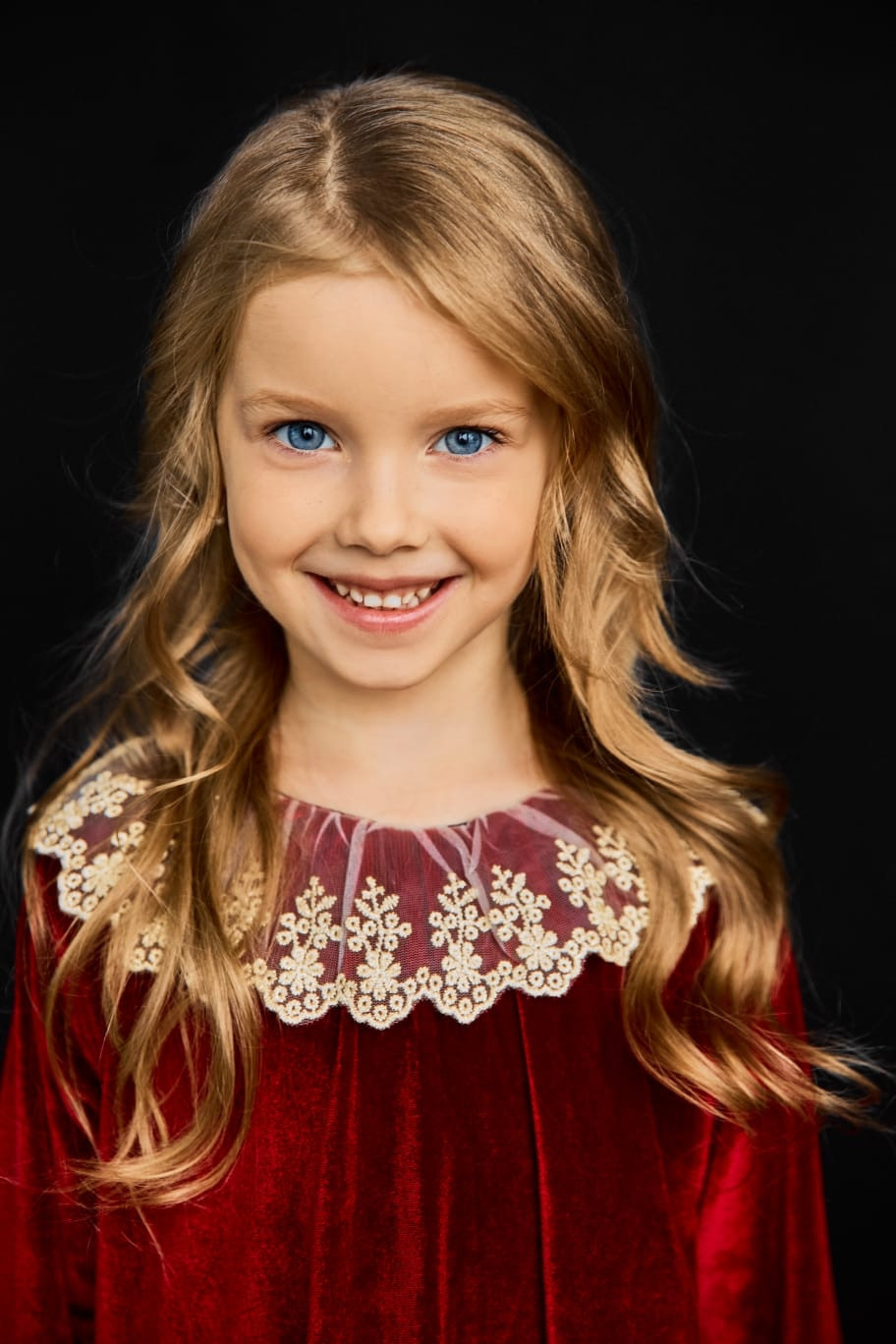 Ева 5 лет. Фотограф Вадим Тренин — аналоговая ретрофотосъемка, танго-фотография,