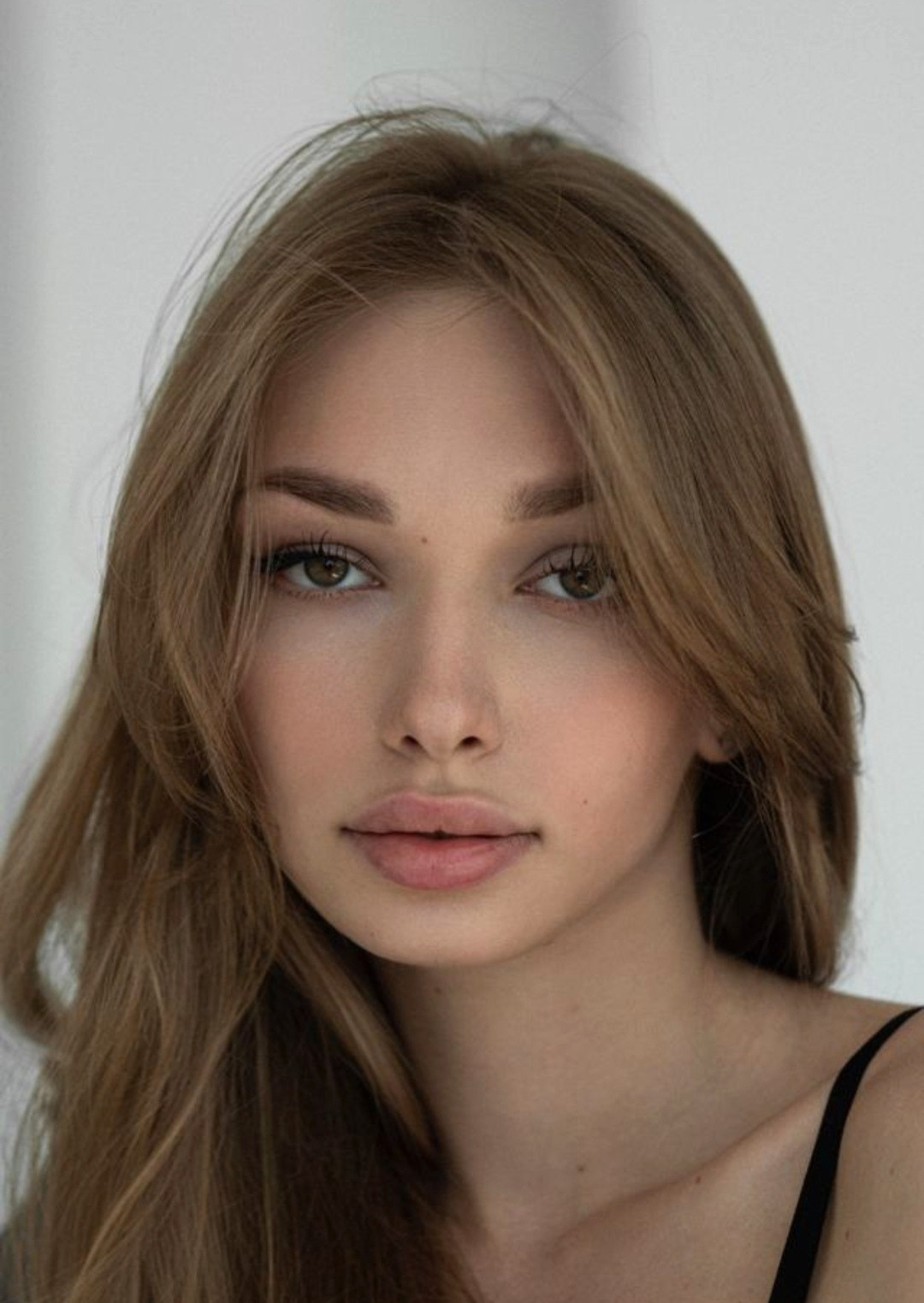 Полина. Фотограф Вадим Тренин — аналоговая ретрофотосъемка, танго-фотография,