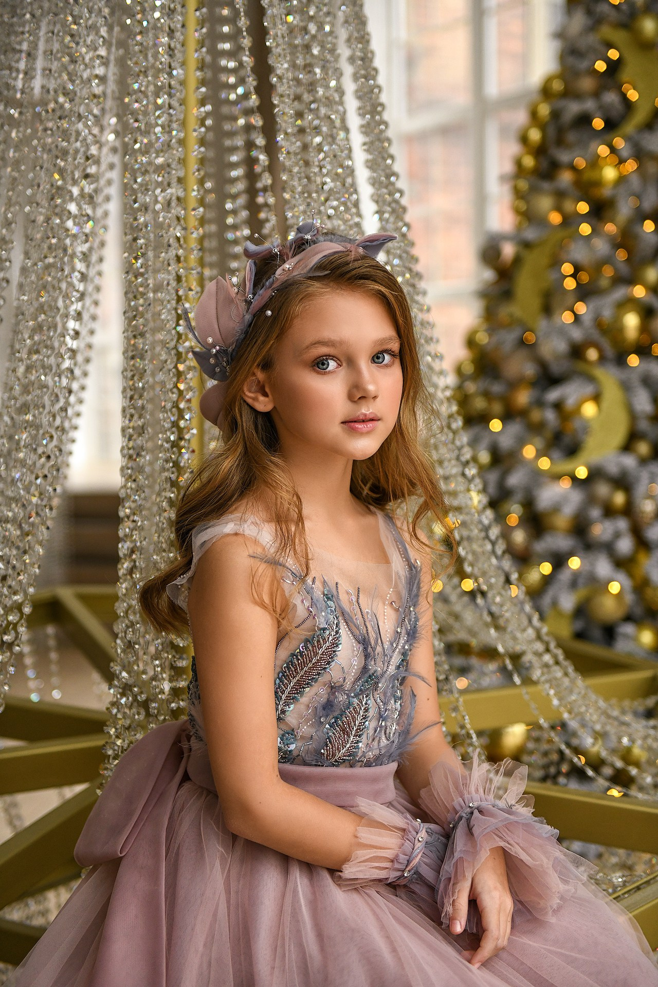 Фотограф Воронеж Елена Николайчик. Портретный и контент фотограф, имиджевая фотосессия, контент, визуал, контентная фотосессия, студийная фотосессия, новый год, новогодняя фотосессия.