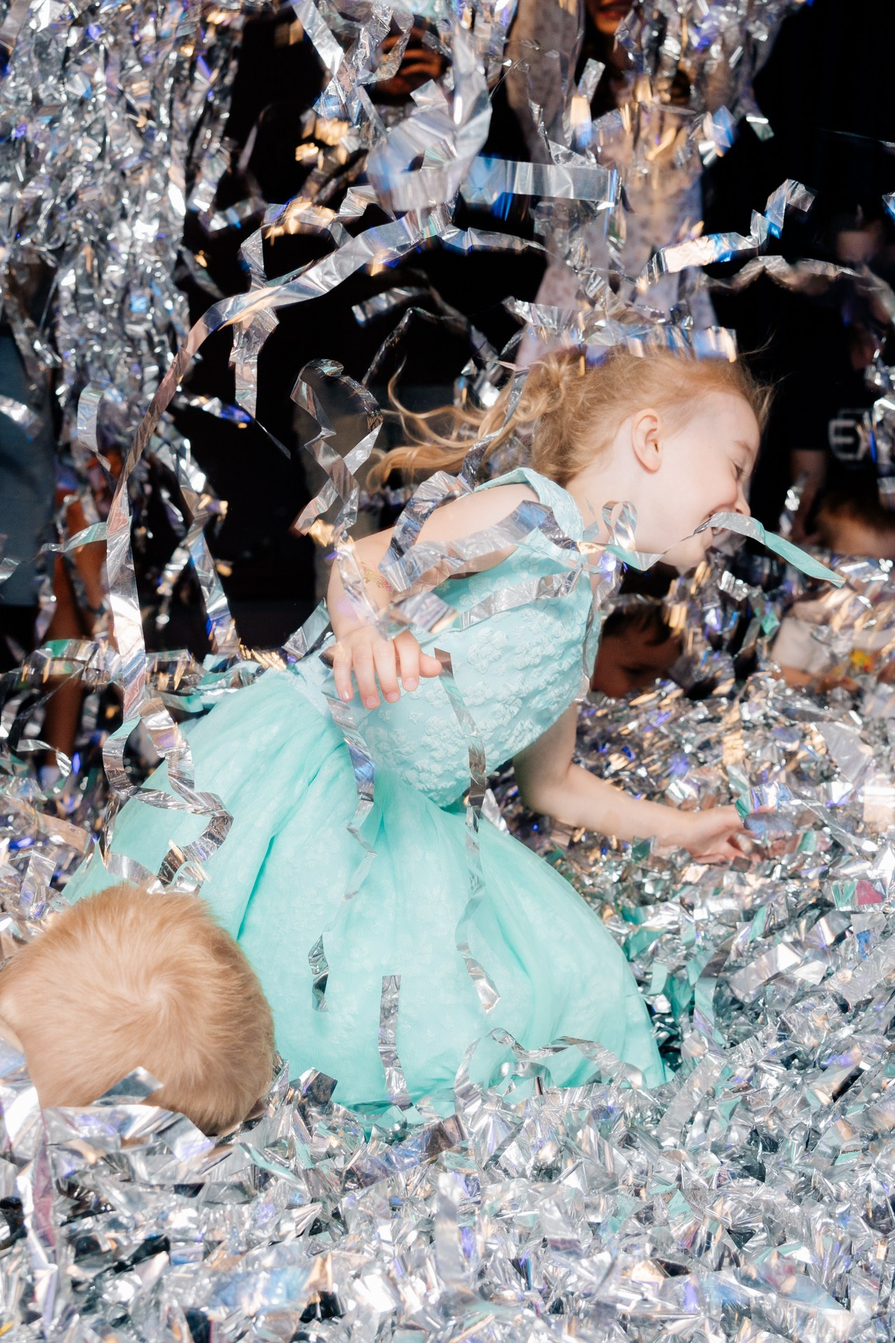 Детский день рождения в парке аттракционов. Репортажный фотограф Санкт-Петербург