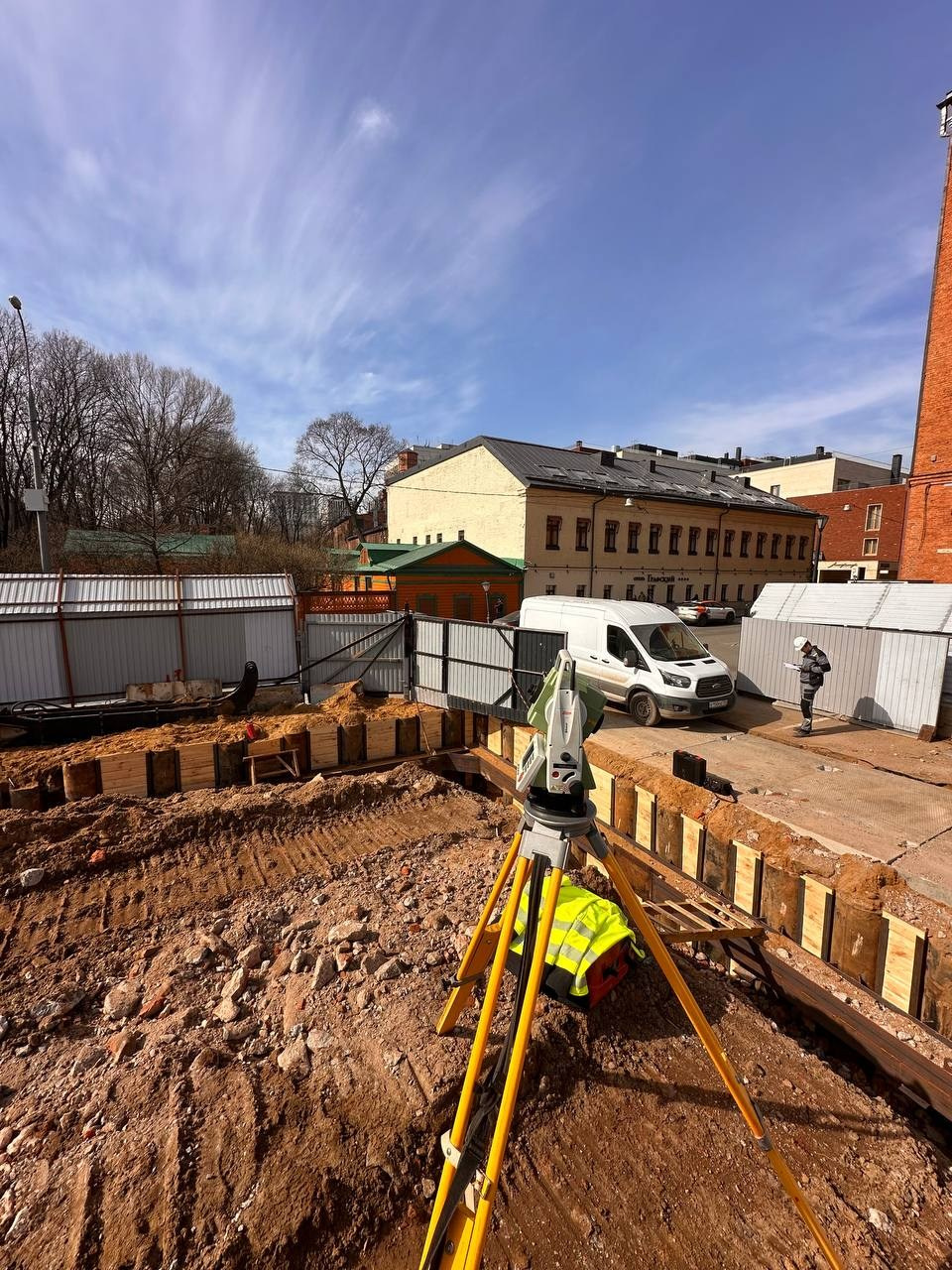 Геодезическая исполнительная съемка, обмеры конструкций и их узлов в Москве и МО. Техническое обследование зданий и сооружений в Москве и МО