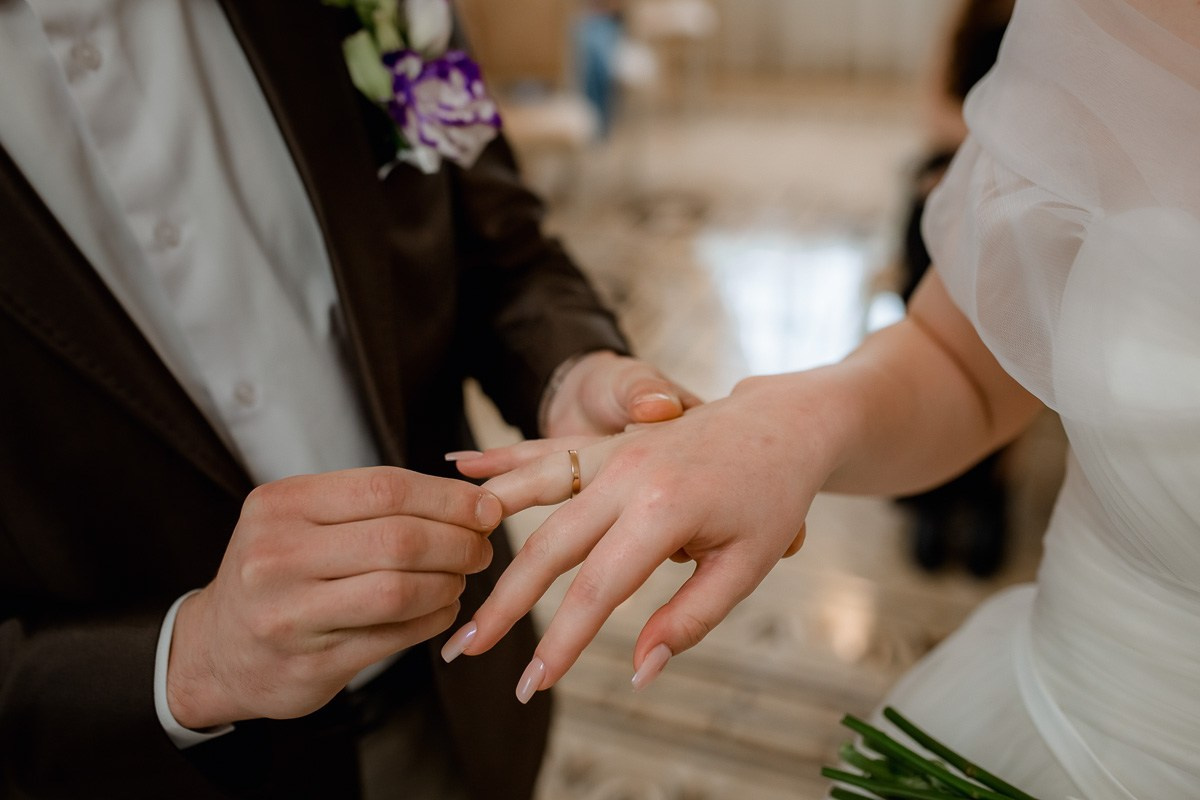 Свадебная съёмка в плохую погоду: почему дождь, туман и ветер — не проблема, а подарок кадру. Свадебный фотограф — Санкт-Петербург (СПб) Питер