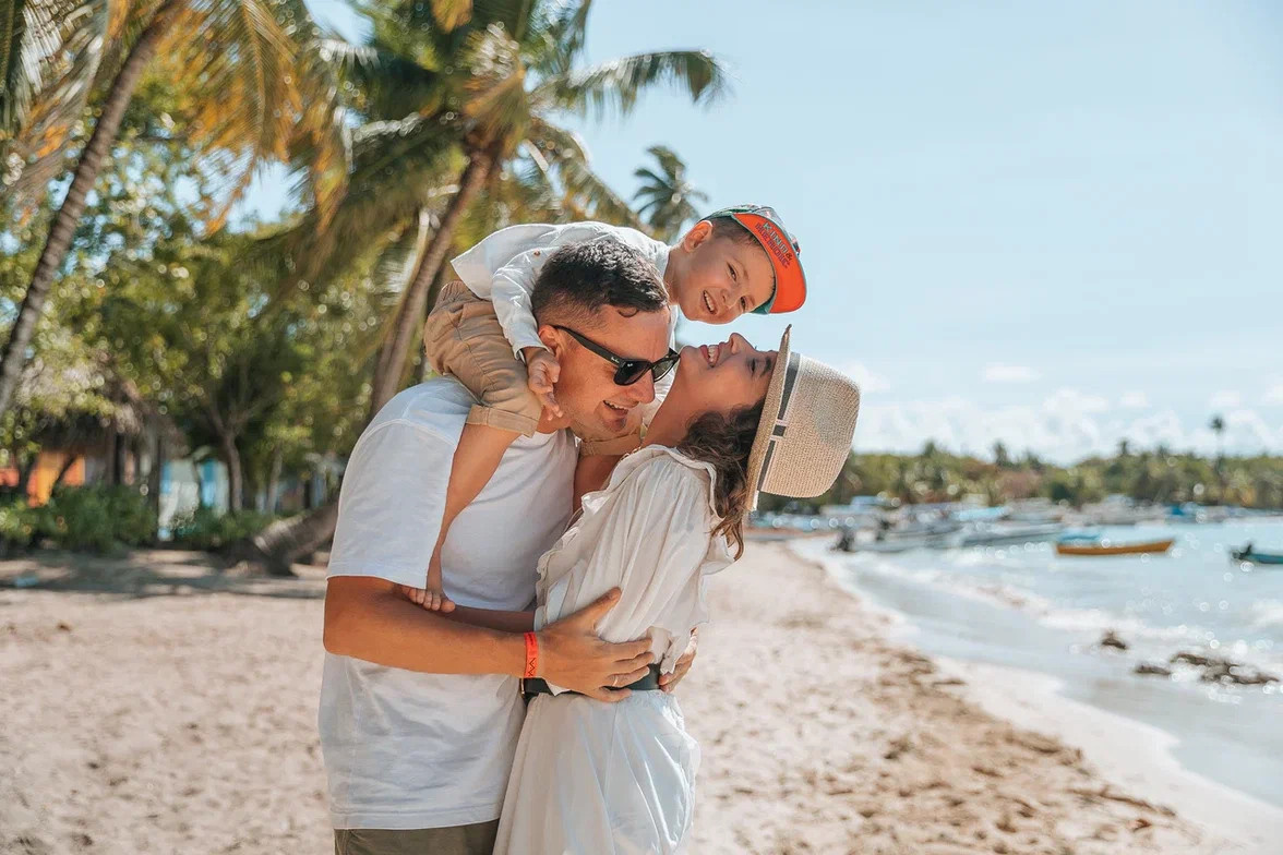 Анастасия с семьей. Семейный фотограф и видеограф Николай Ставский