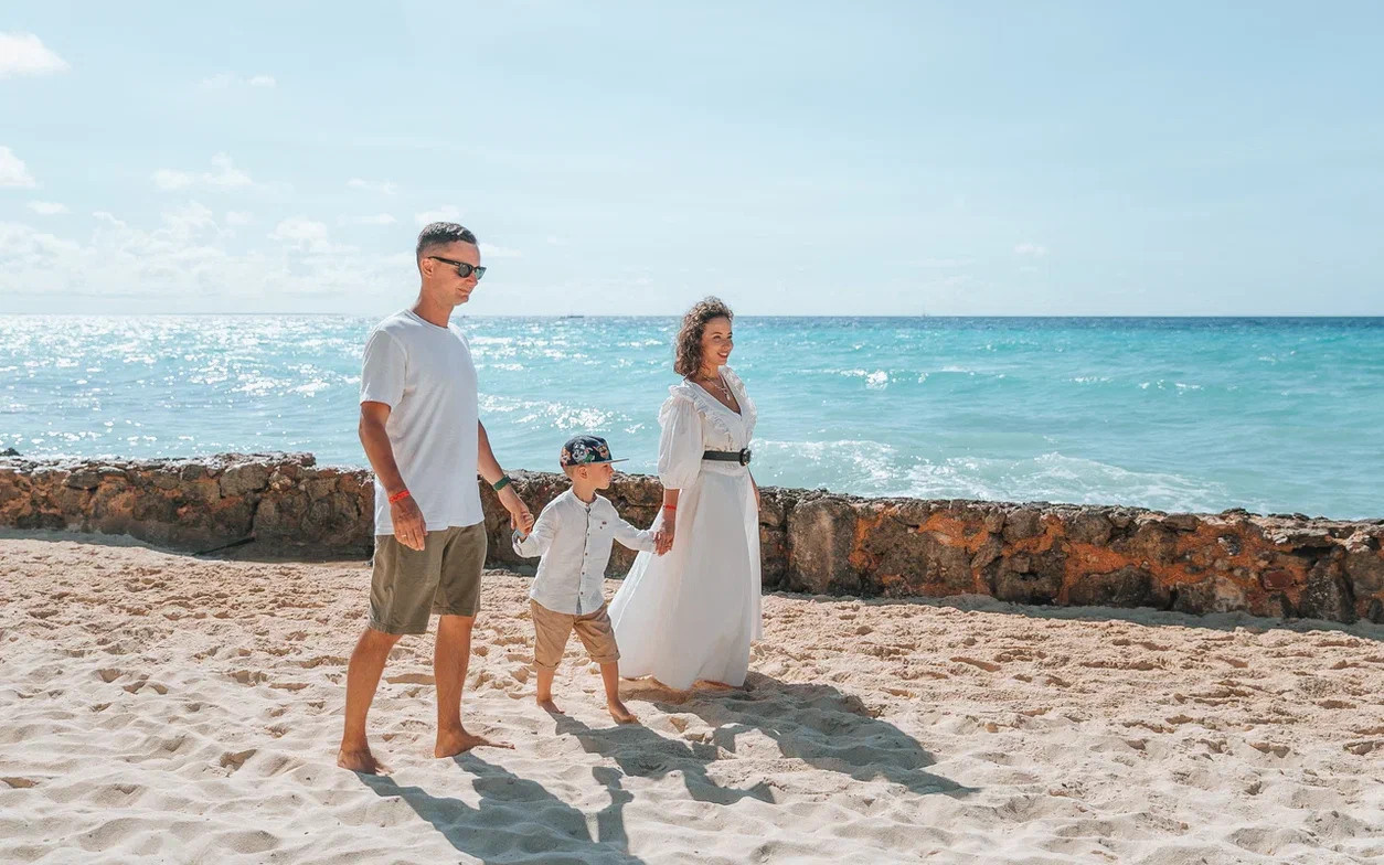 Анастасия с семьей. Семейный фотограф и видеограф Николай Ставский