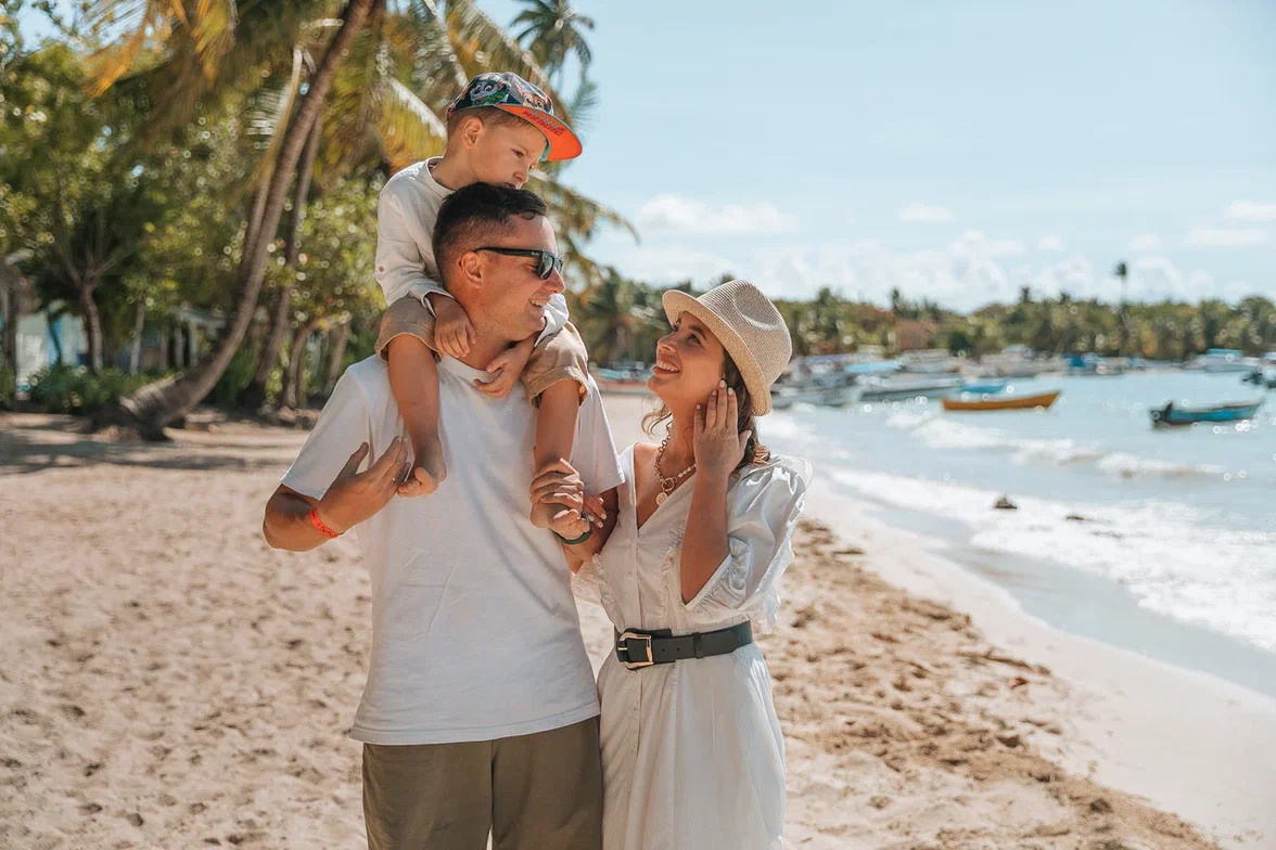 Анастасия с семьей. Семейный фотограф и видеограф Николай Ставский