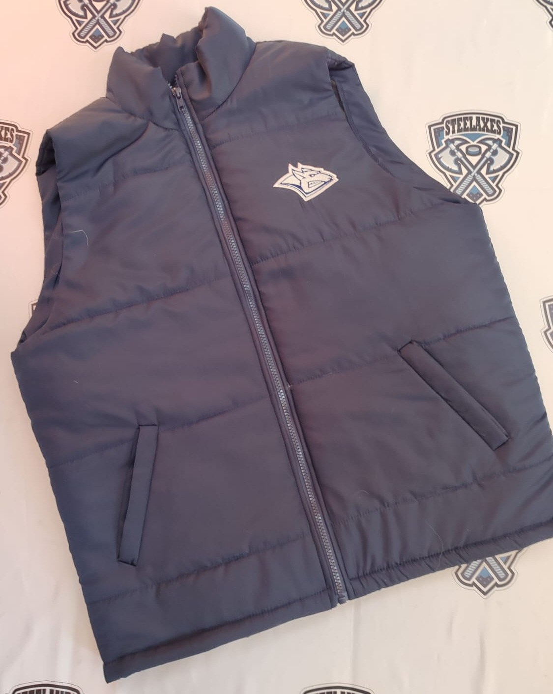 Спорт, одежда, спортивная одежда, бомбер, красная машина, команда