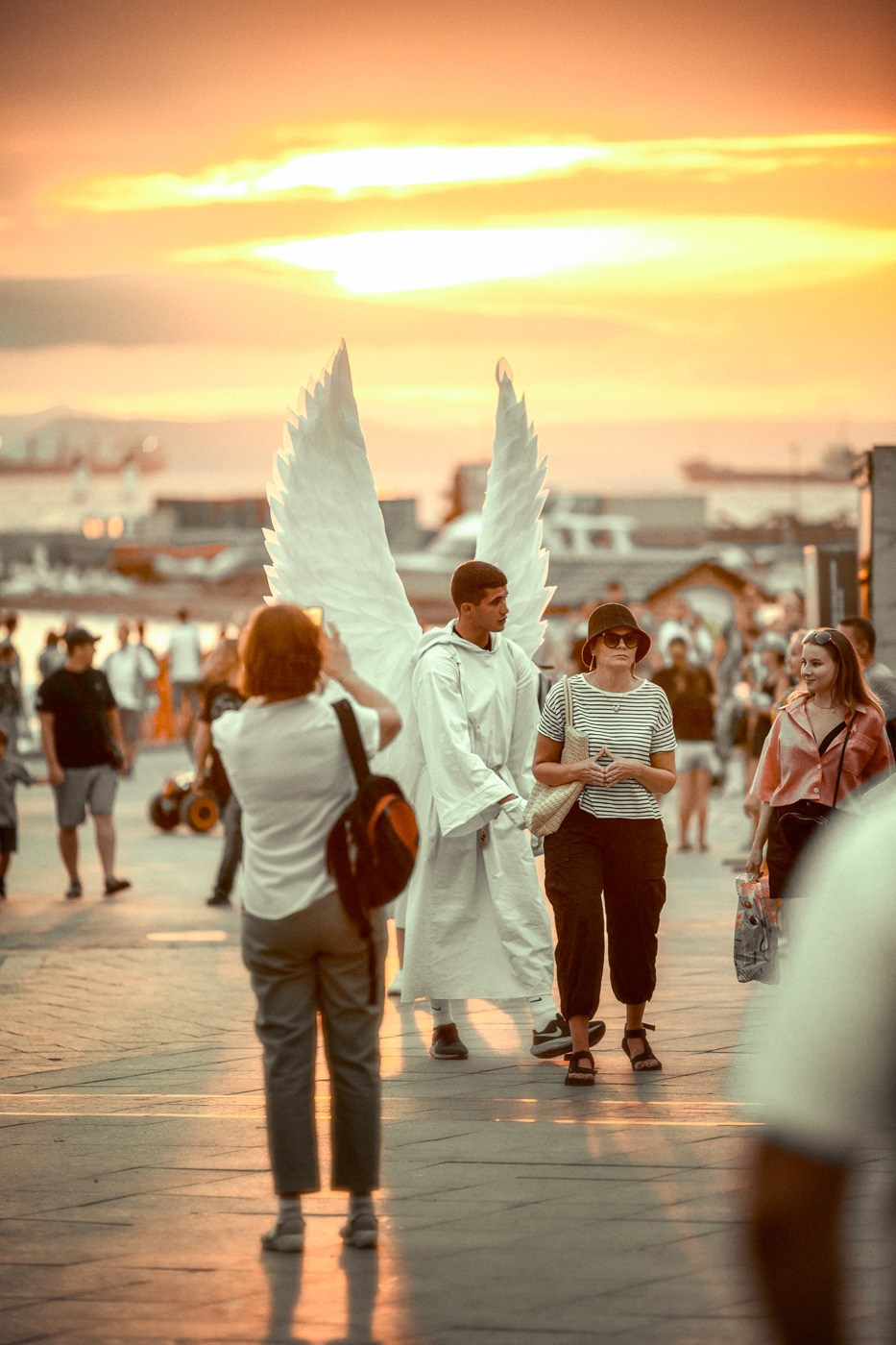 Уличная фотография. Андрей Кровлин — фотограф в Славянке