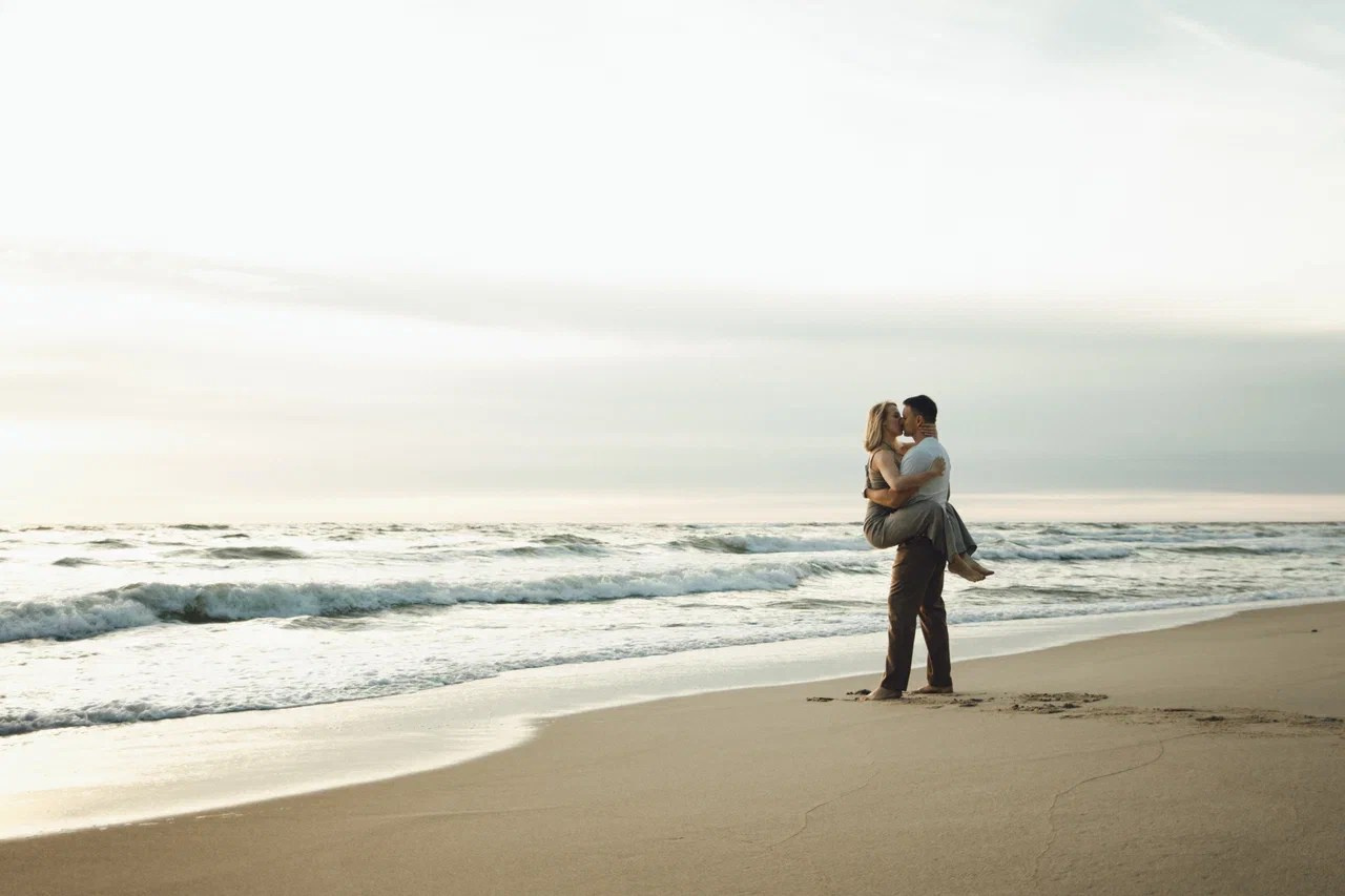 Антон и Лена / Янтарный. Фотограф Калининград Илья Миллер