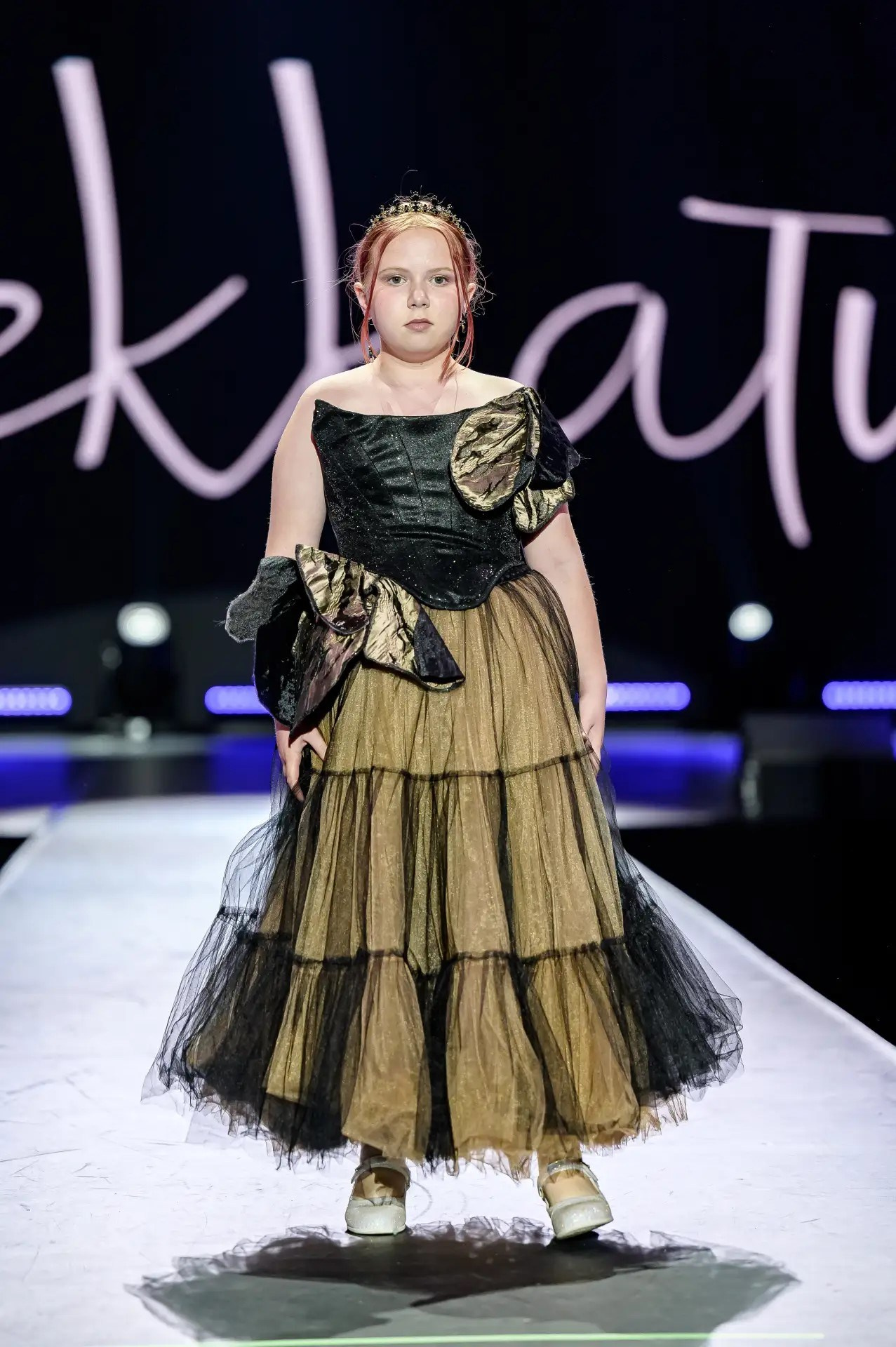 VII сезон ОФИЦИАЛЬНОЙ ДЕТСКОЙ НЕДЕЛИ МОДЫ в Краснодарском крае. Модель Косова Лариса
