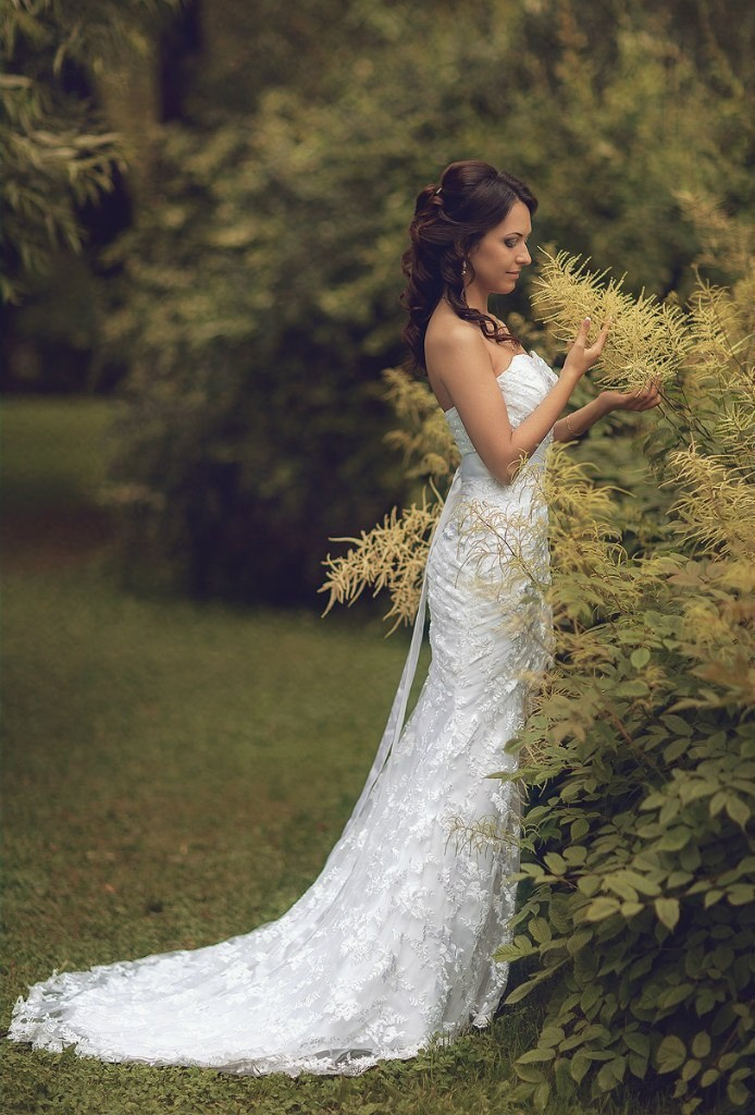 Свадебные съемки. Женский фотограф в Санк-Петербурге и Москве — фотосессия девушки в студии, портрет, фотосъемка