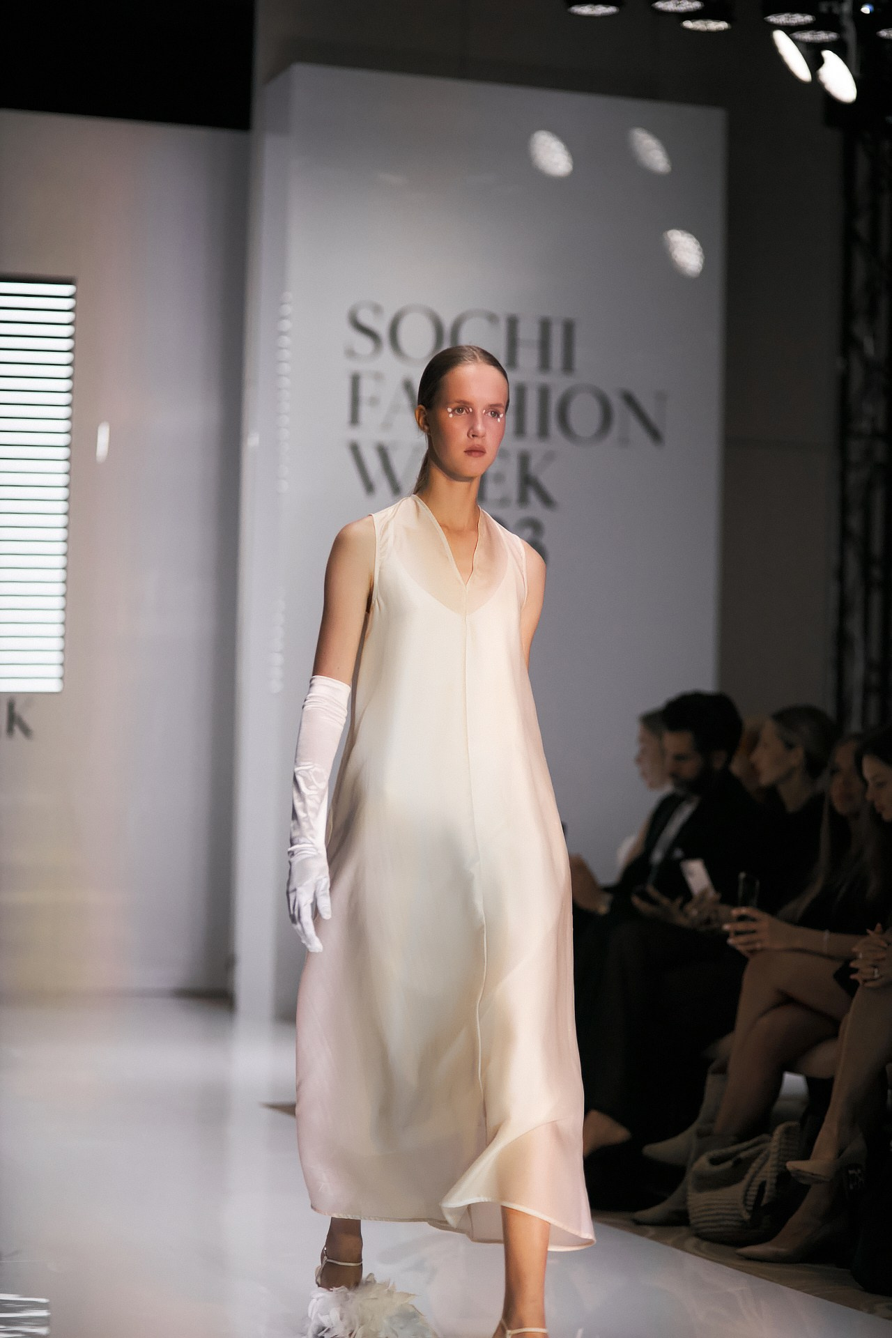 Неделя моды в Сочи Осень 2023. RetroChic Фото