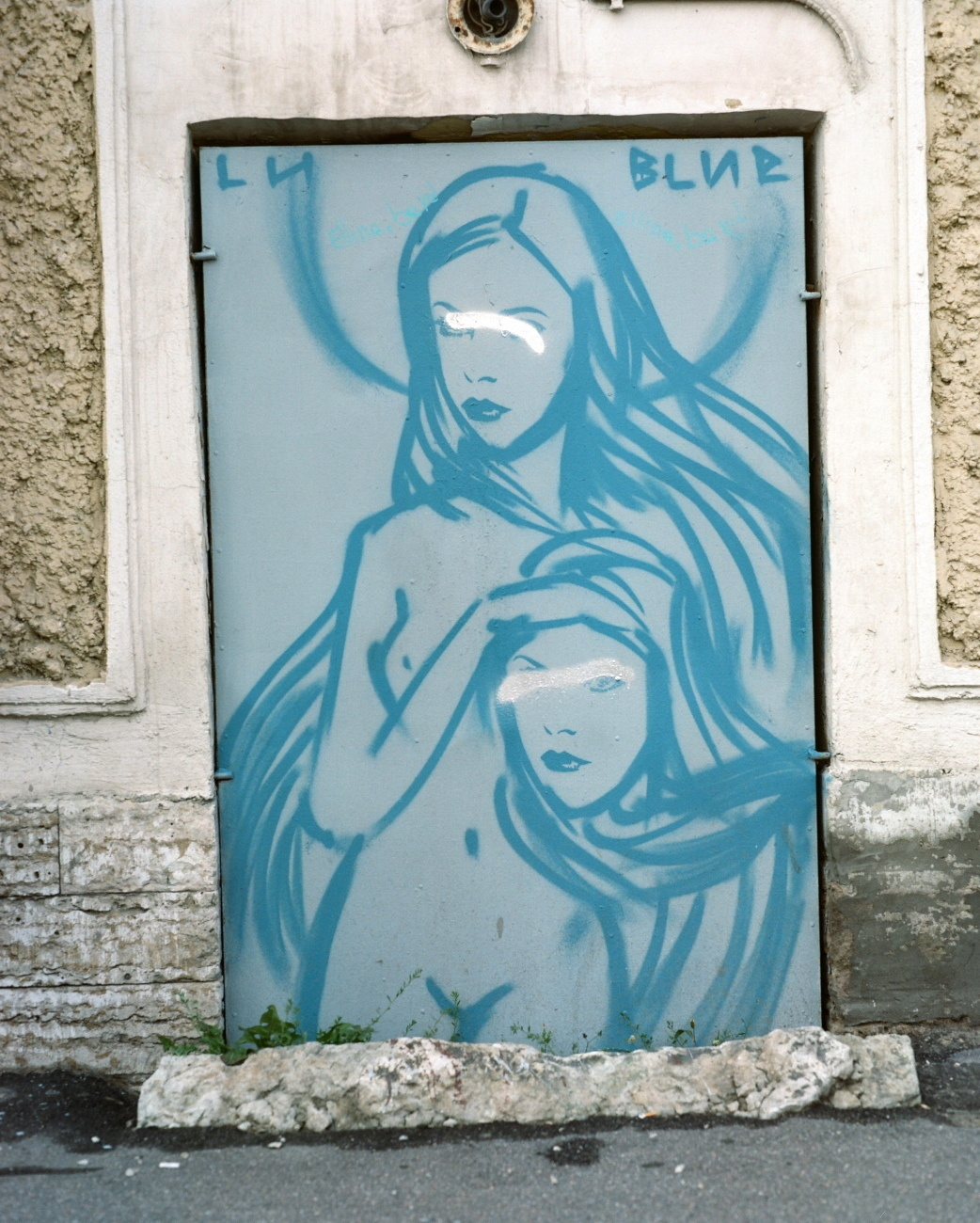 Bermuda triangle. Ekaterina Vasilyeva photographer