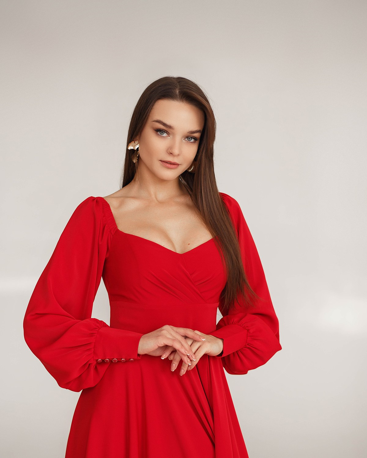 Съемка для каталога вечерних платьев. Фотограф Нижний Новгород