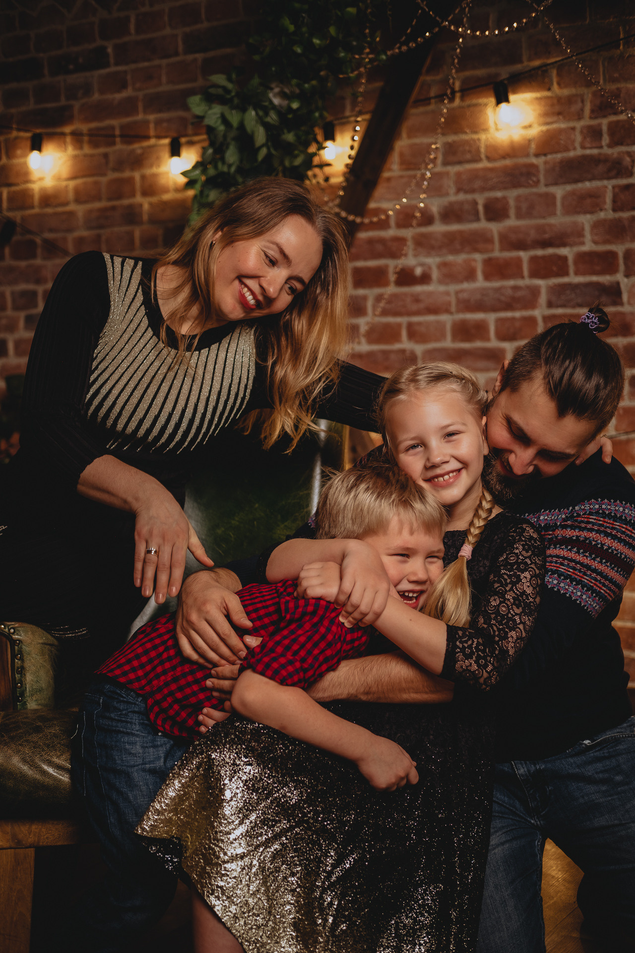 Сергей, Елена и детки. Фотограф Маргарита Милева