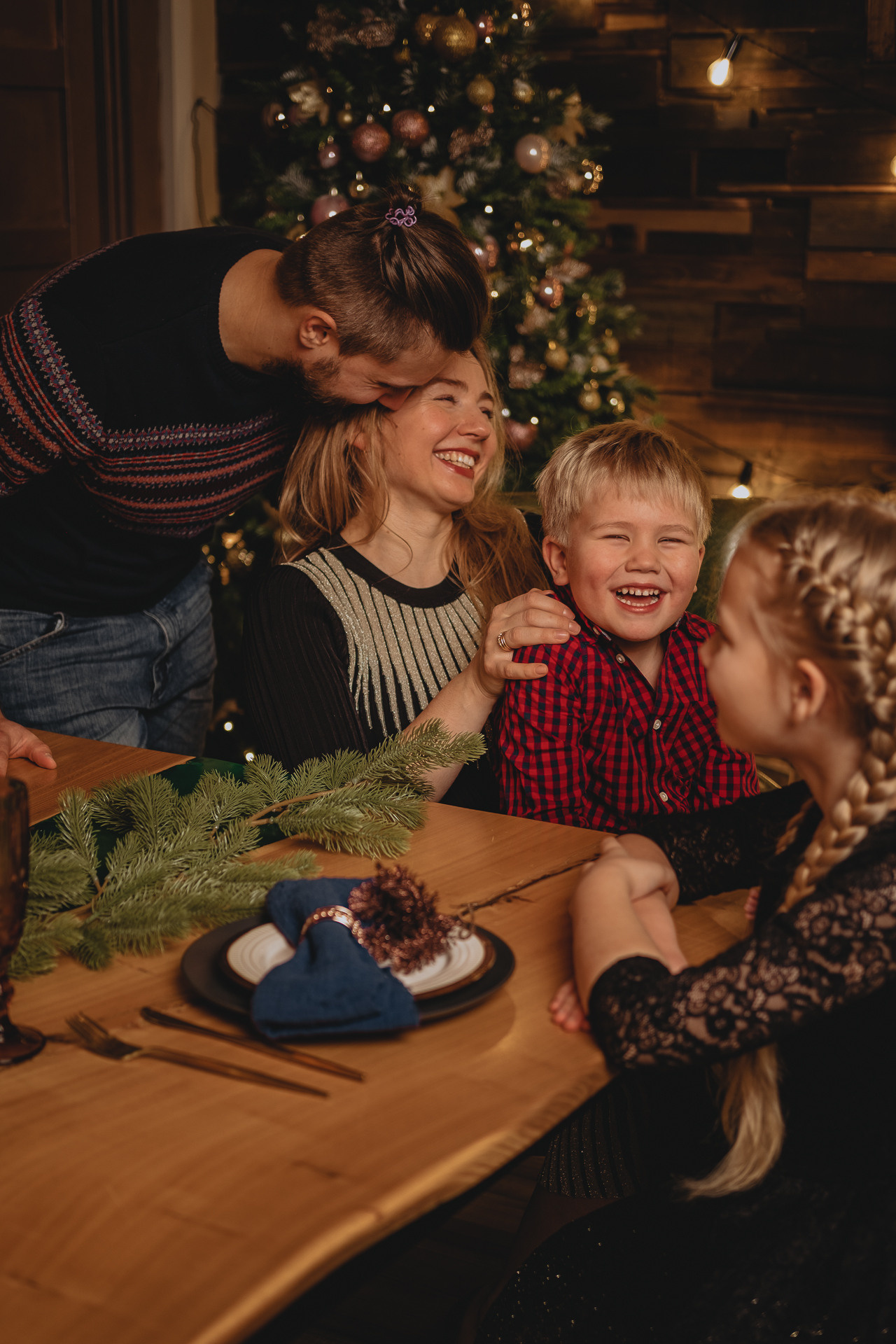 Сергей, Елена и детки. Фотограф Маргарита Милева