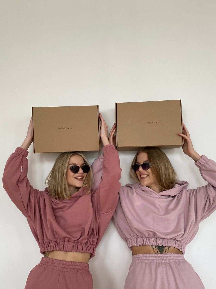 Friends. Услуги