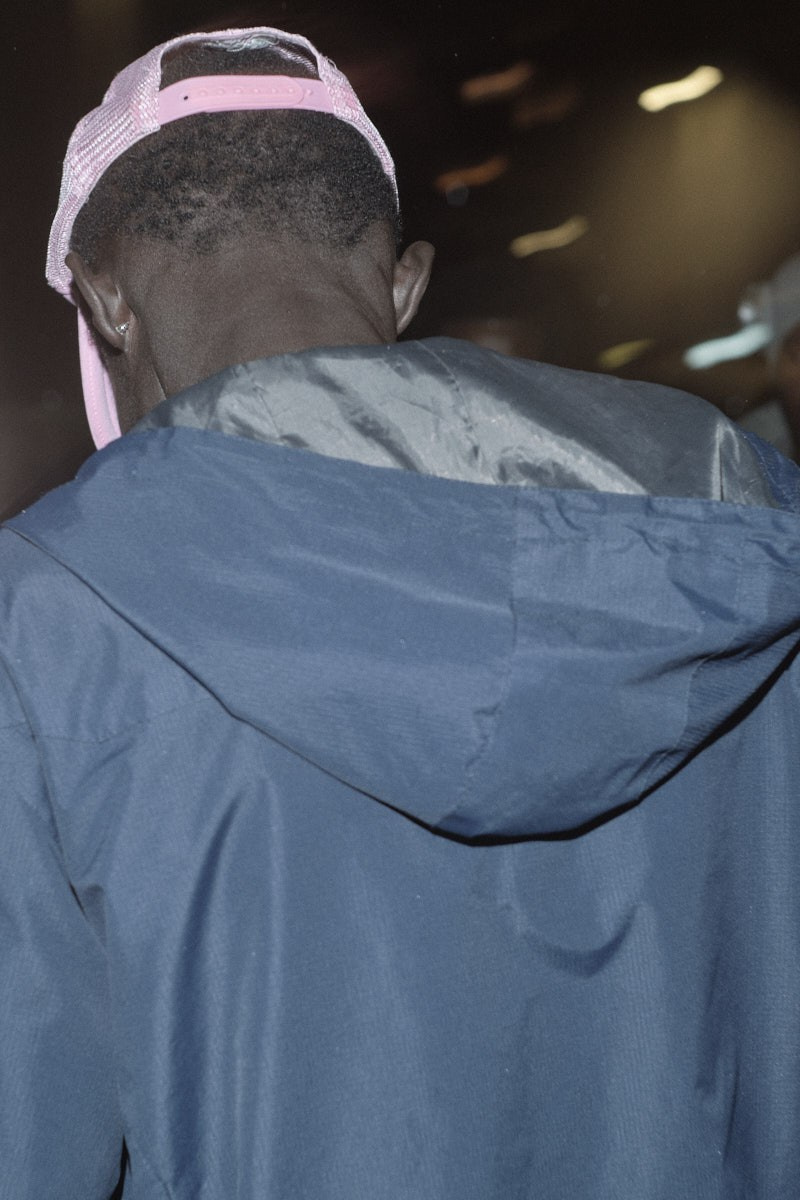 Showside. Eduard Savosin | Documentary & Portrait Photographer in Paris