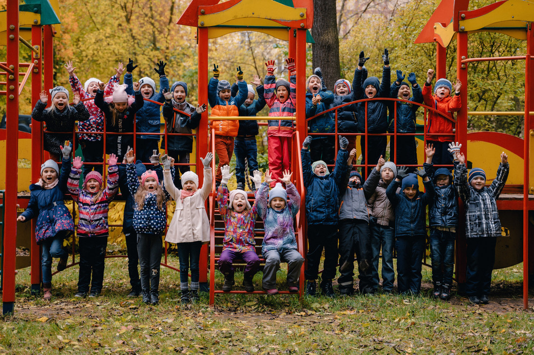Выпускные фотокниги для детского сада в Санкт-Петербурге. Свадебный и семейный фотограф в Санкт-Петербурге Виктор Голубев