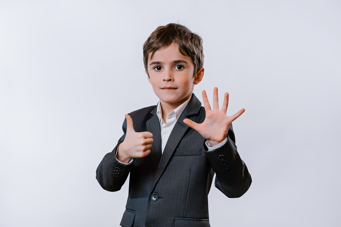 Выпускные фотокниги для детского сада в Санкт-Петербурге. Свадебный и семейный фотограф в Санкт-Петербурге Виктор Голубев