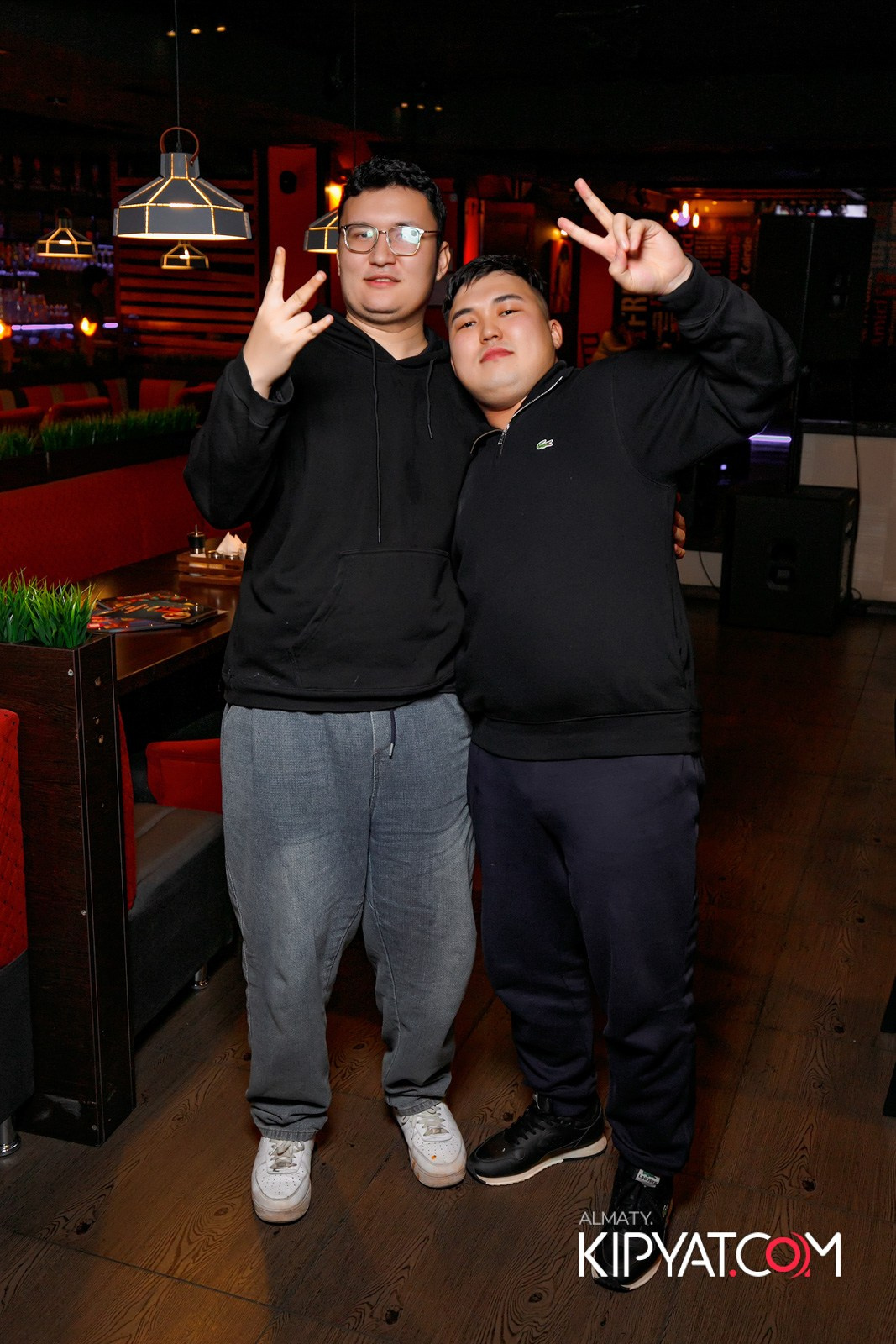 ШАШЛЫКОФФ. КИПЯТКОМ АЛМАТЫ!