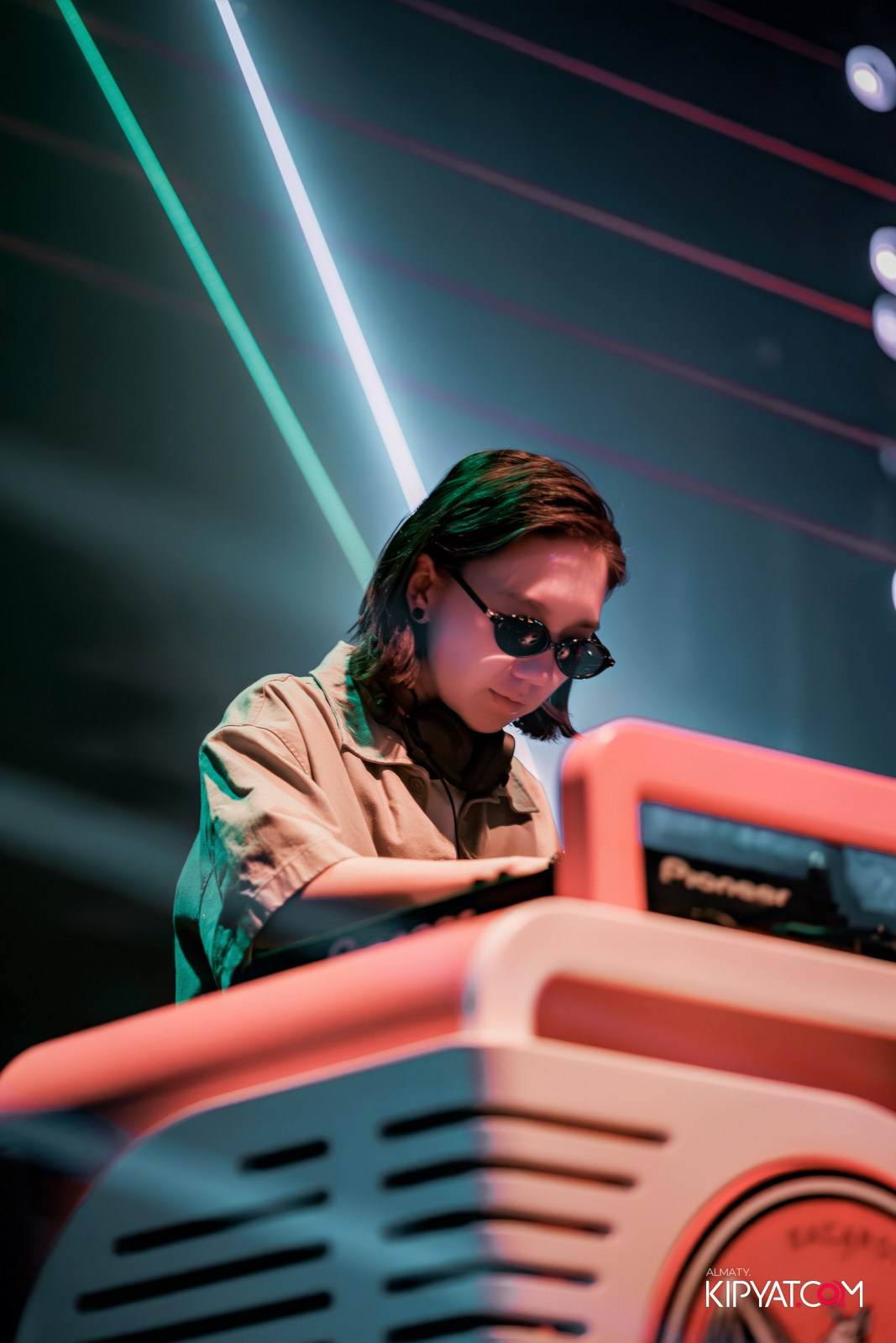 SANTA RAVE В НОЧНОМ КЛУБЕ SANTA BARBARA. КИПЯТКОМ АЛМАТЫ!