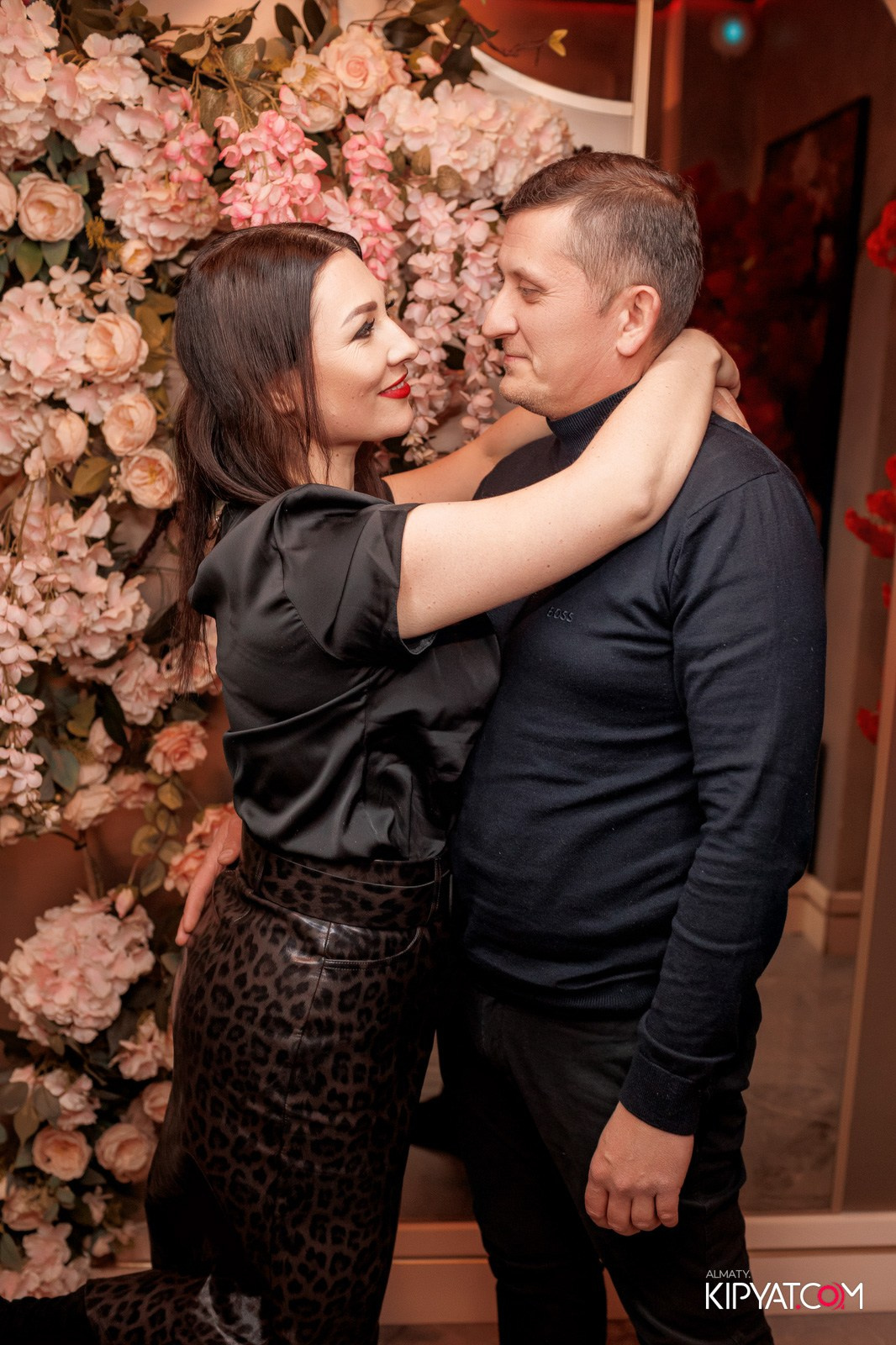 ARABIS НА ГАГАРИНА. КИПЯТКОМ АЛМАТЫ!