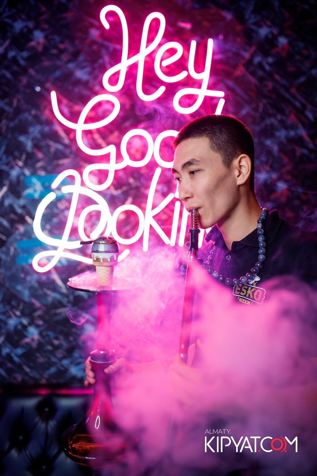 КАРАОКЕ-БАР РОЯЛЬ НА НУРМАКОВА. КИПЯТКОМ АЛМАТЫ!