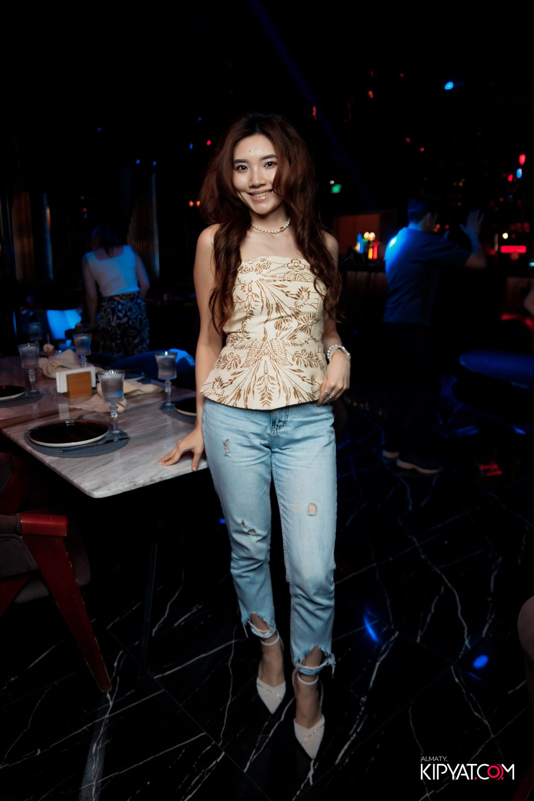 MOOD KARAOKE & TERRACE. КИПЯТКОМ АЛМАТЫ!