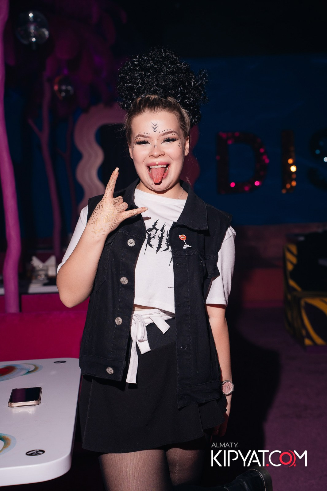 SANTA BARBARA — ВЫСТУПЛЕНИЕ LIZWI. КИПЯТКОМ АЛМАТЫ!